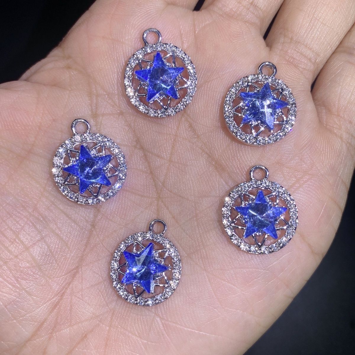 Handmade diy materials for color-preserving alloy bracelets, necklaces, pendants, accessories, earrings and ornaments with double five-pointed stars inlaid in the ring