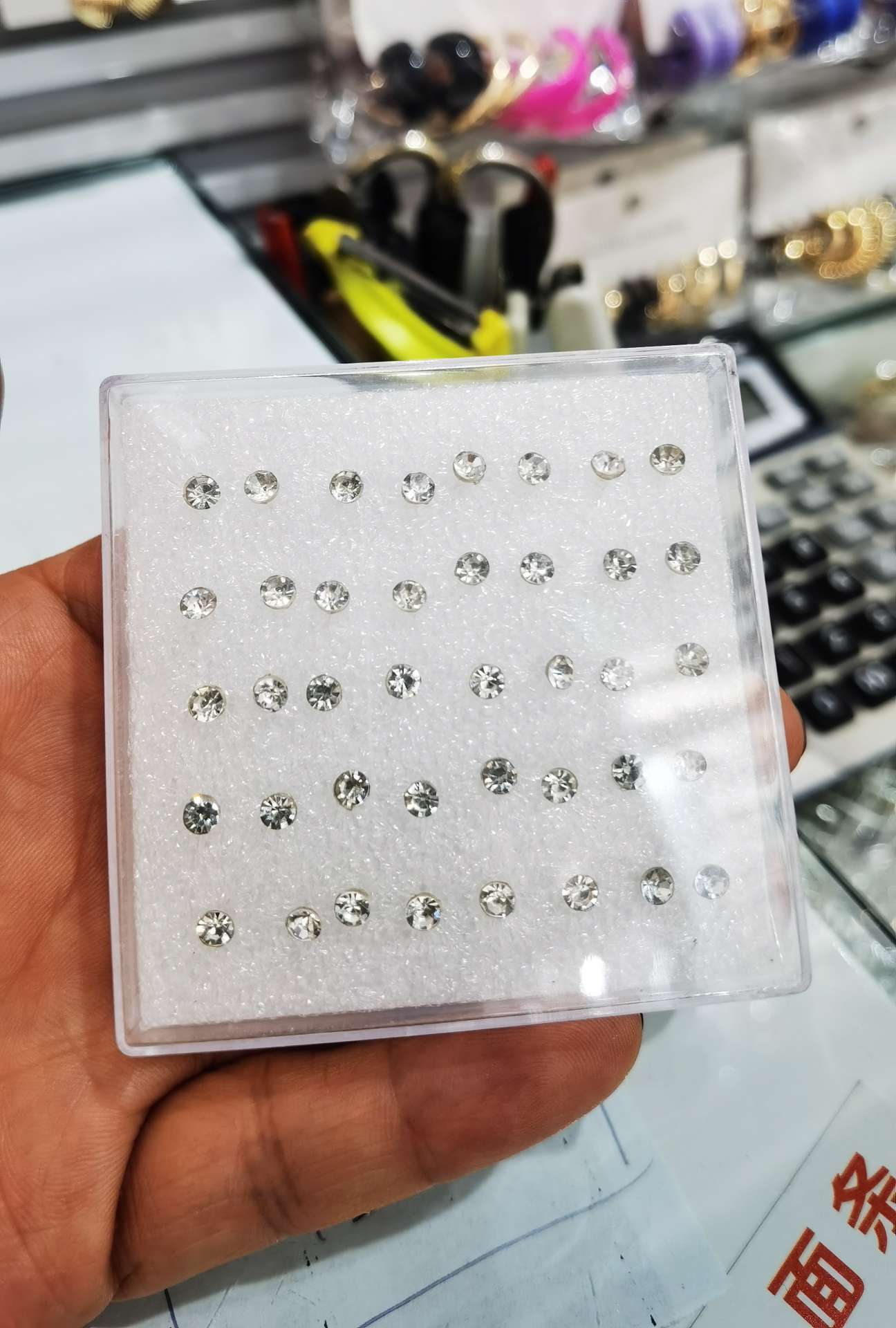 小耳钉