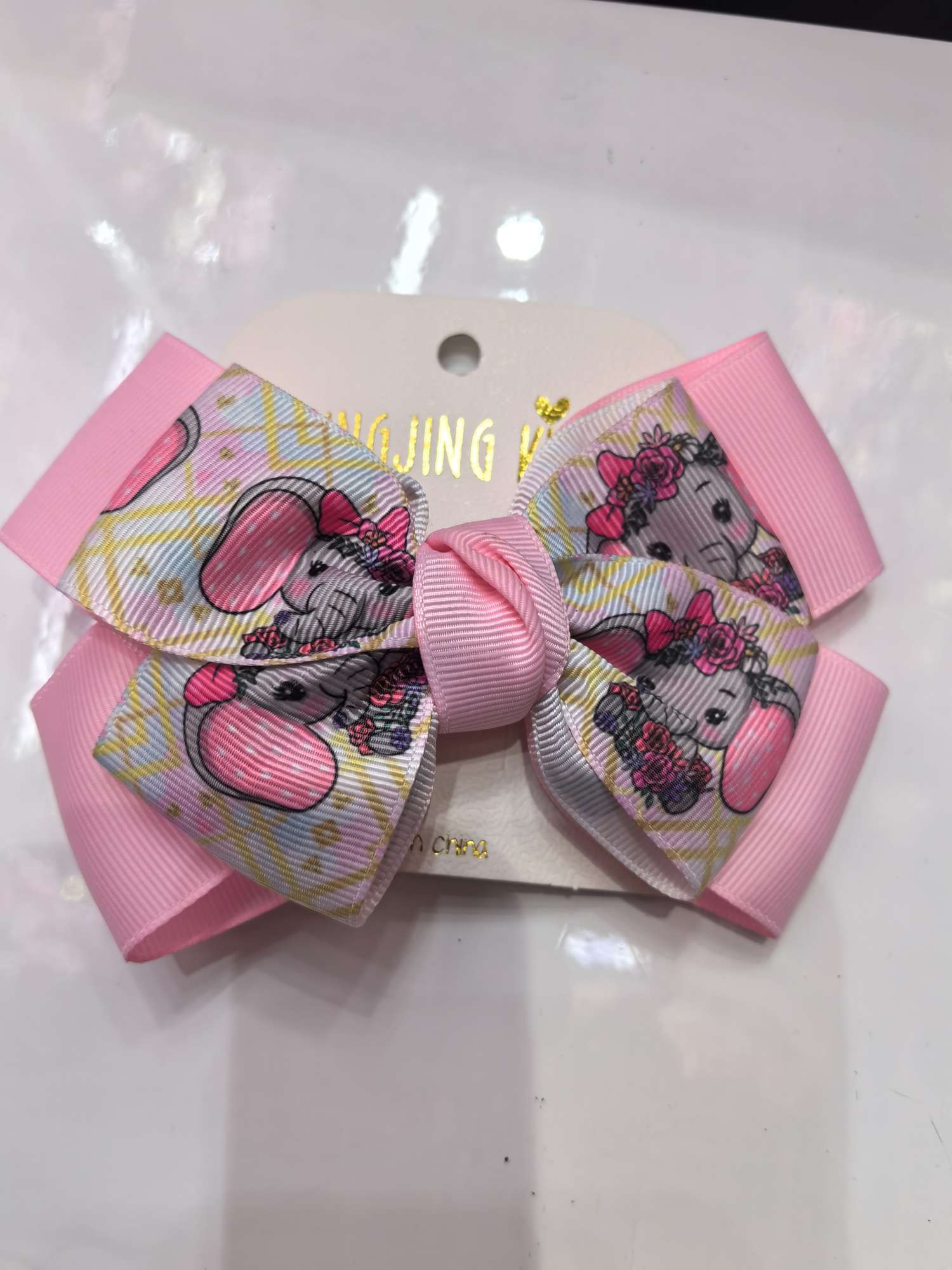 Exclusive children's accessories: Hanfu headwear, hair net, duckbillon hairpin set, children's hair accessory box. One-piece design, exquisite and cute, without damaging hair quality