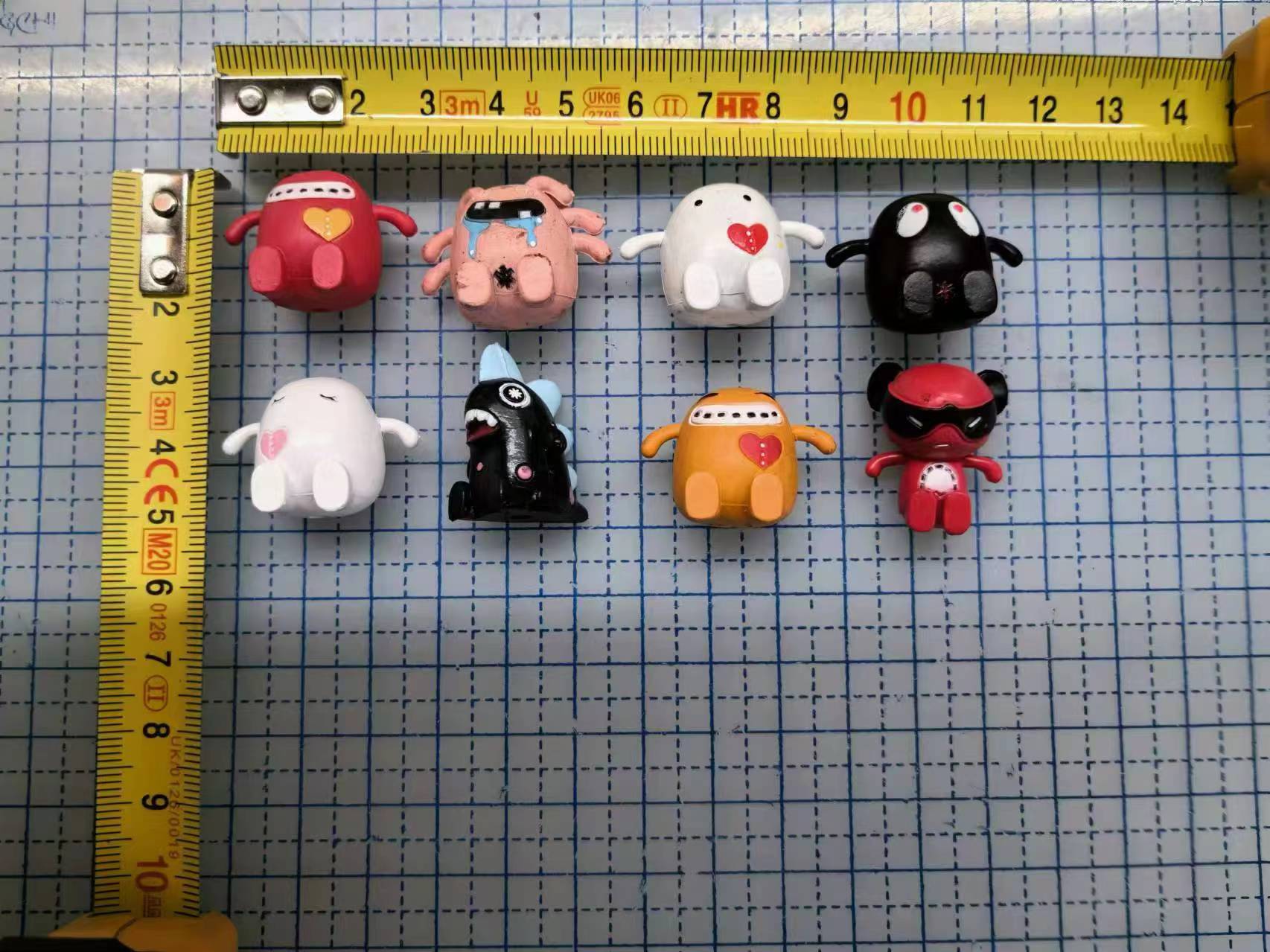 小怪物公仔塑料玩具摆件紫色橘色绿色玩具潮玩