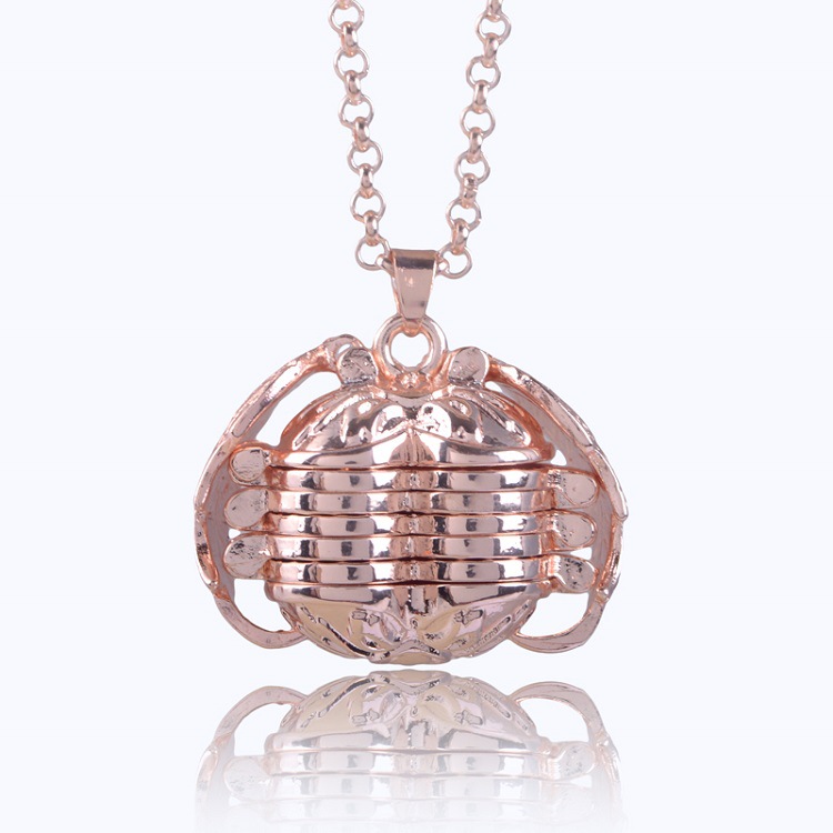 Panda-themed Thangka art ornaments, pendants, mobile phone chains, keychains, pendants, exquisite, cute and creative gift decorations details Picture