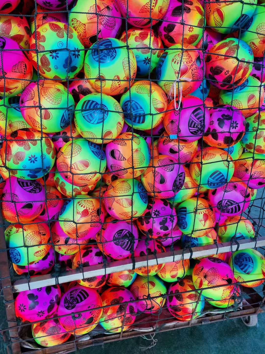 足球，玩具球细节图