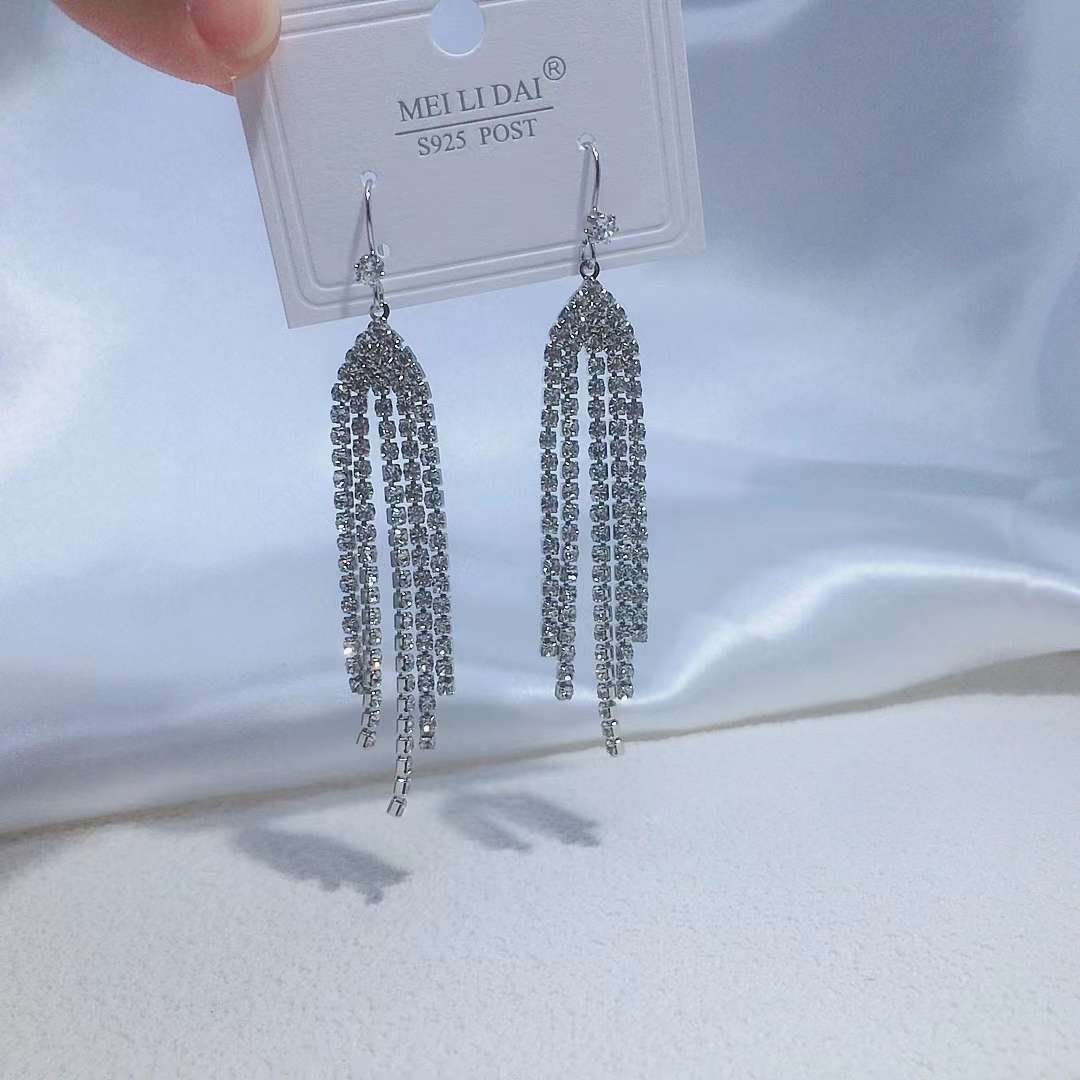 长款流苏耳环女锆石爪链闪亮高级感耳饰适用于派对宴会婚礼银针耳环详情图3