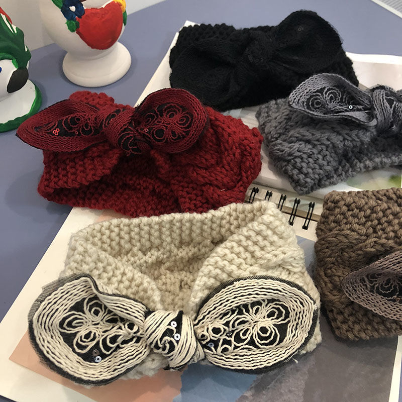 Korean internet-famous knitted woolen bow, sequined, fashionable and sweet, elastic hair band, headband, trendy hair accessories for women Item Picture