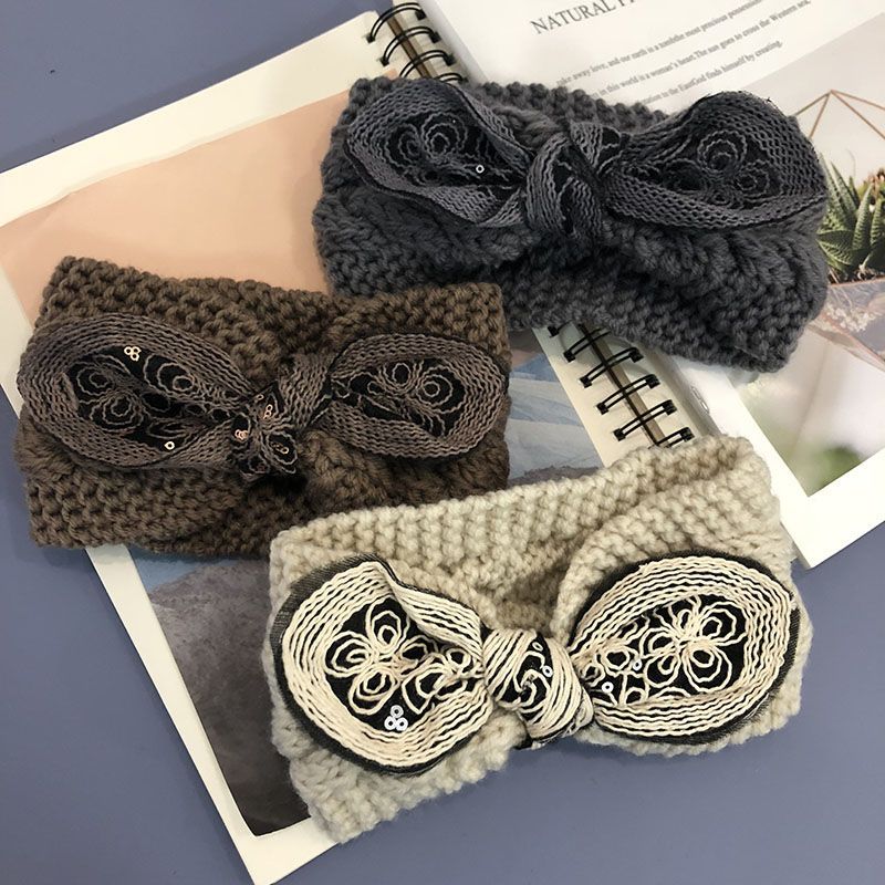 Korean internet-famous knitted woolen bow, sequined, fashionable and sweet, elastic hair band, headband, trendy hair accessories for women details Picture