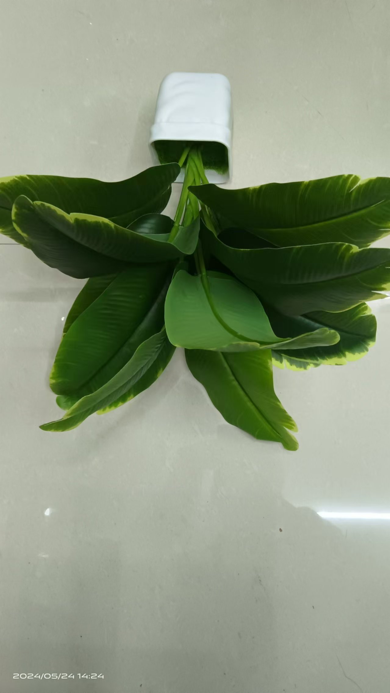18-head artificial plant, traveler's banana, Nordic large banana leaf green plant, garden decoration and landscaping, artificial tree crossing the border details Picture