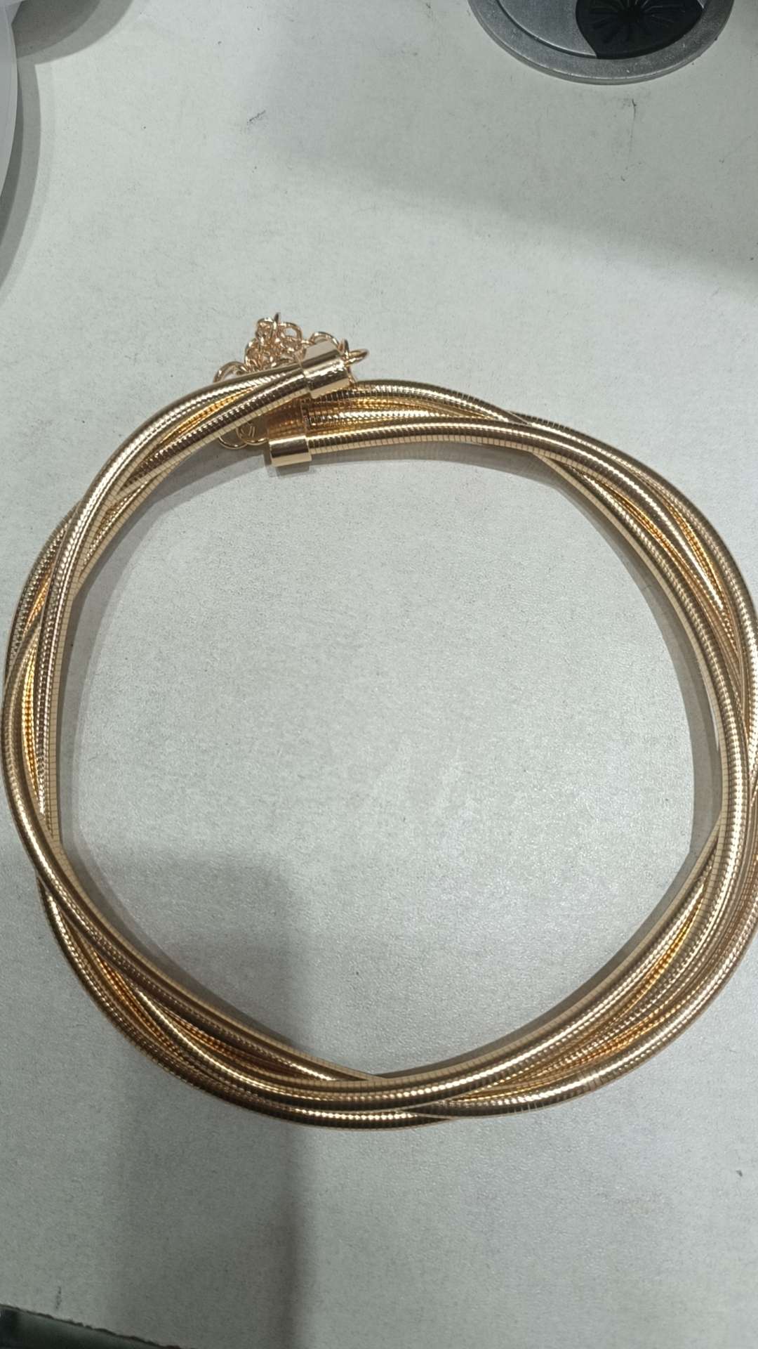 Fashionable European and American style necklaces