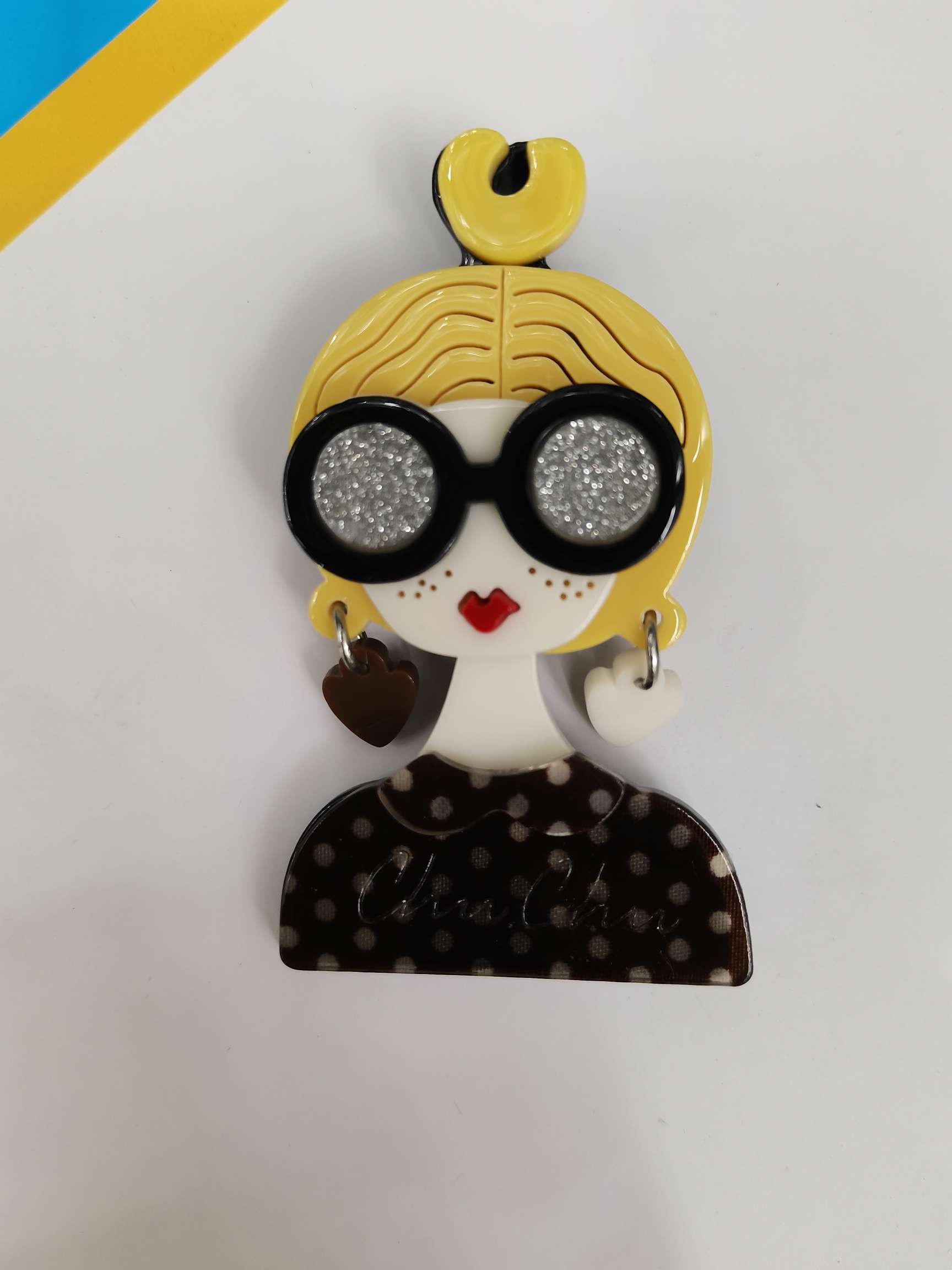 个性化定制胸章徽章 高档衣饰胸针饰品 独特设计胸针徽章装饰品 精美胸章饰品衣饰点缀胸针胸针胸针胸针欧美亚克力胸针