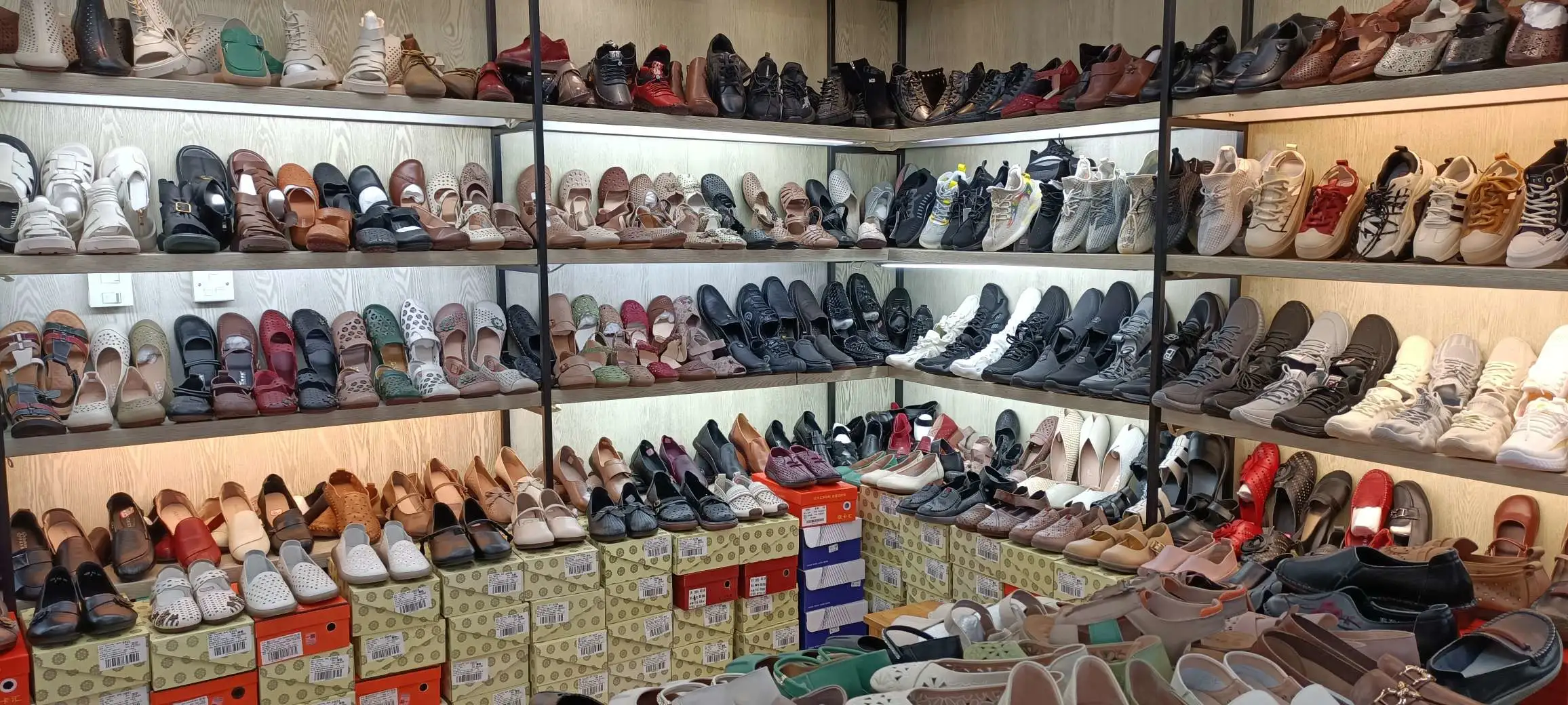 Ladies' casual single shoes, sandals, slippers detail image 2