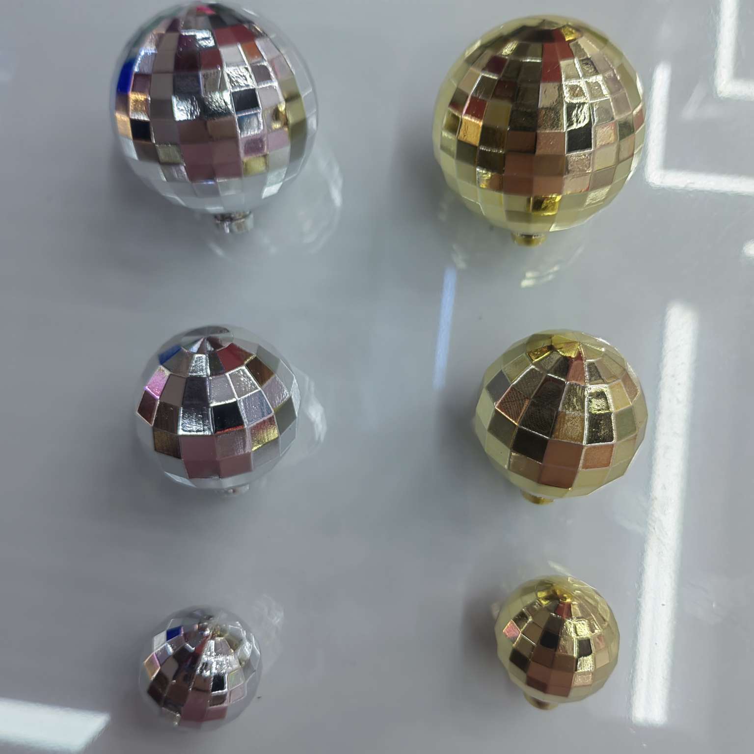 Square ball mirror ball