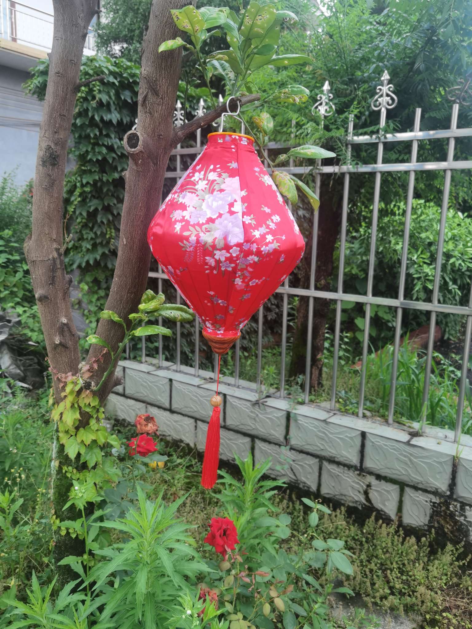 春节文化办公用品套装 小灯笼植绒装饰 无纺布灯笼挂饰 结婚对联装饰 春联祝福语精选 细节图