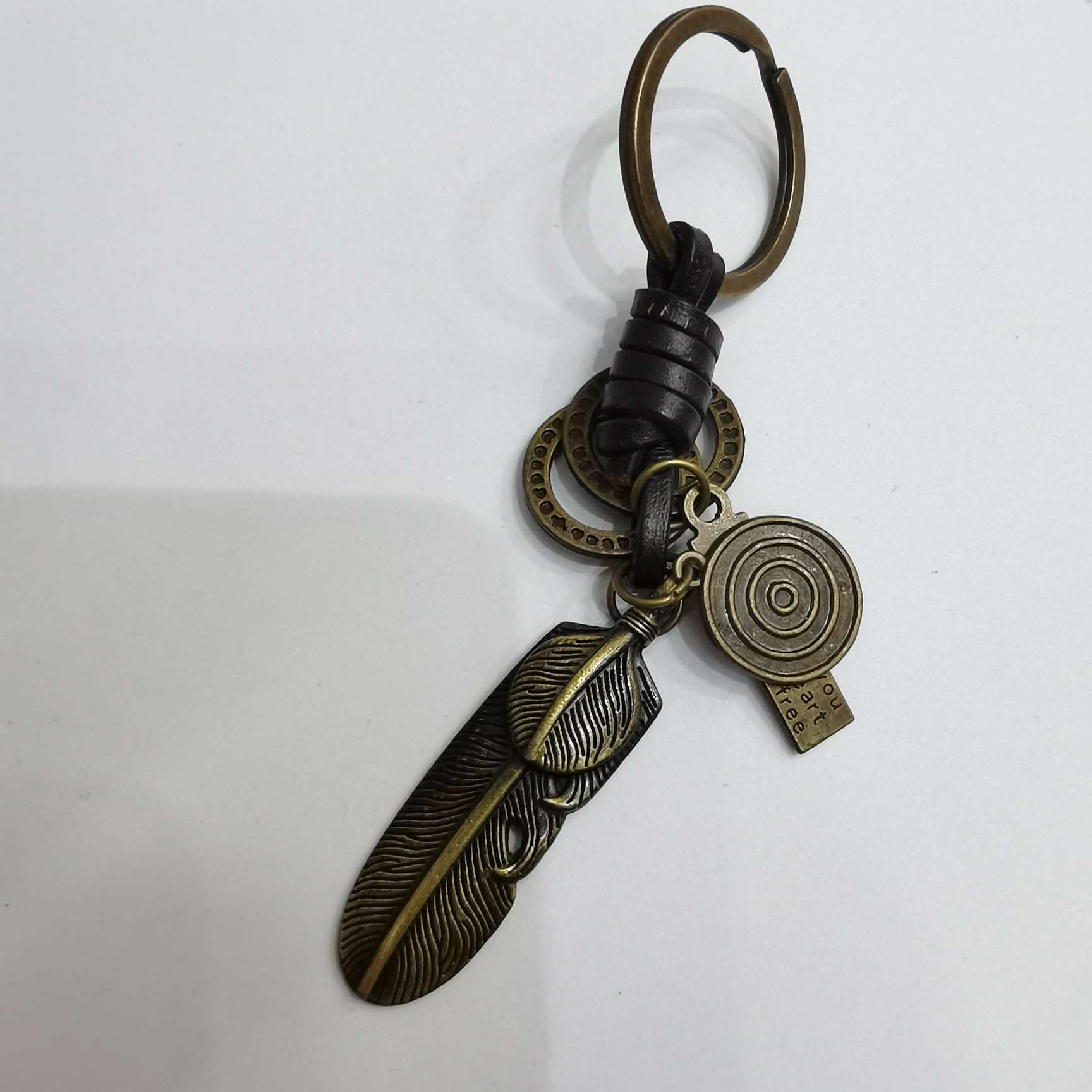 复古钥匙扣，欧美风款式，皮革与复古工艺的完美结合