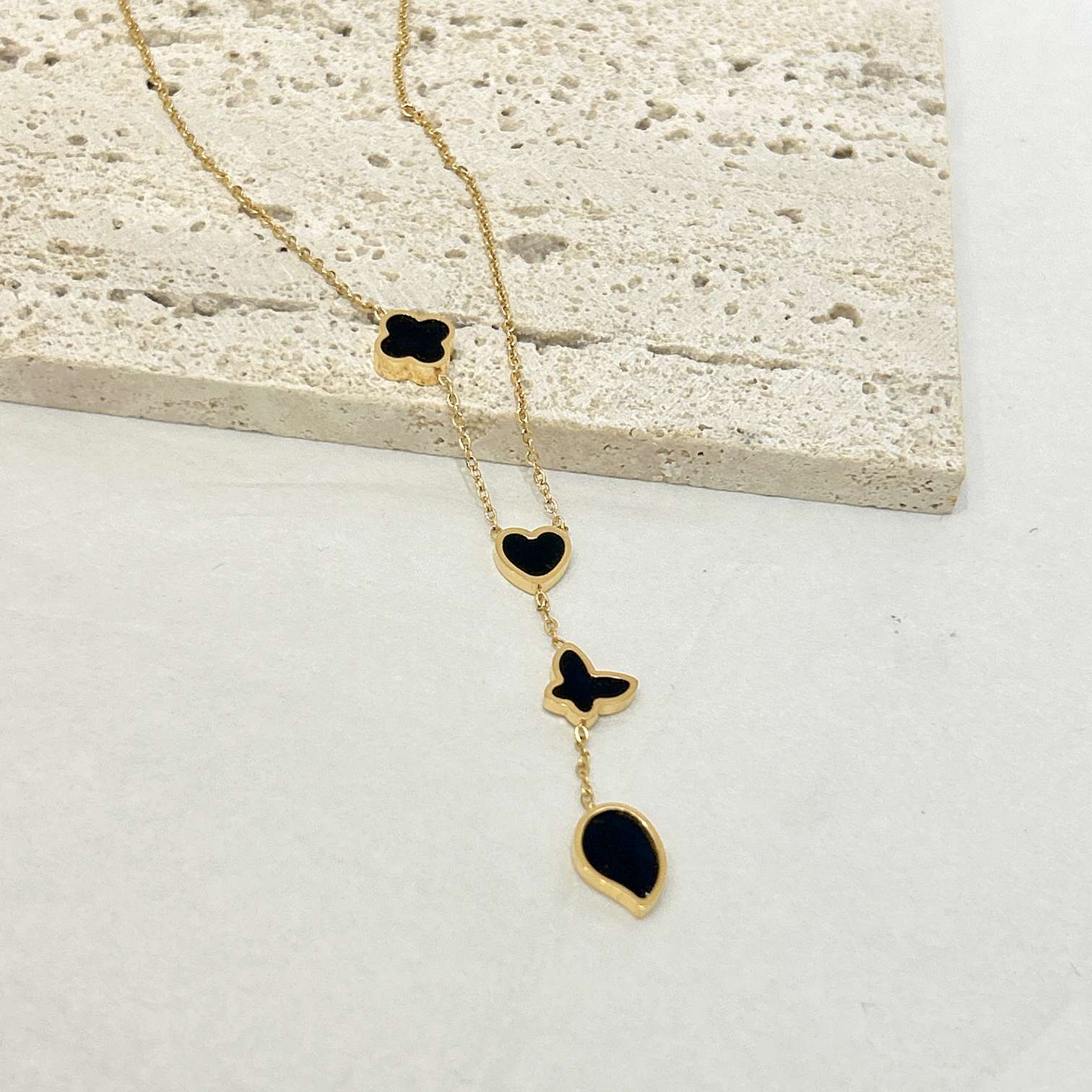 Silver jewelry, pearl necklaces, high-end accessories, elegant pearl necklaces, exquisite ladies' jewelry, pearl jewelry necklaces, high-quality silver jewelry, pearl pearl necklaces, silver jewelry