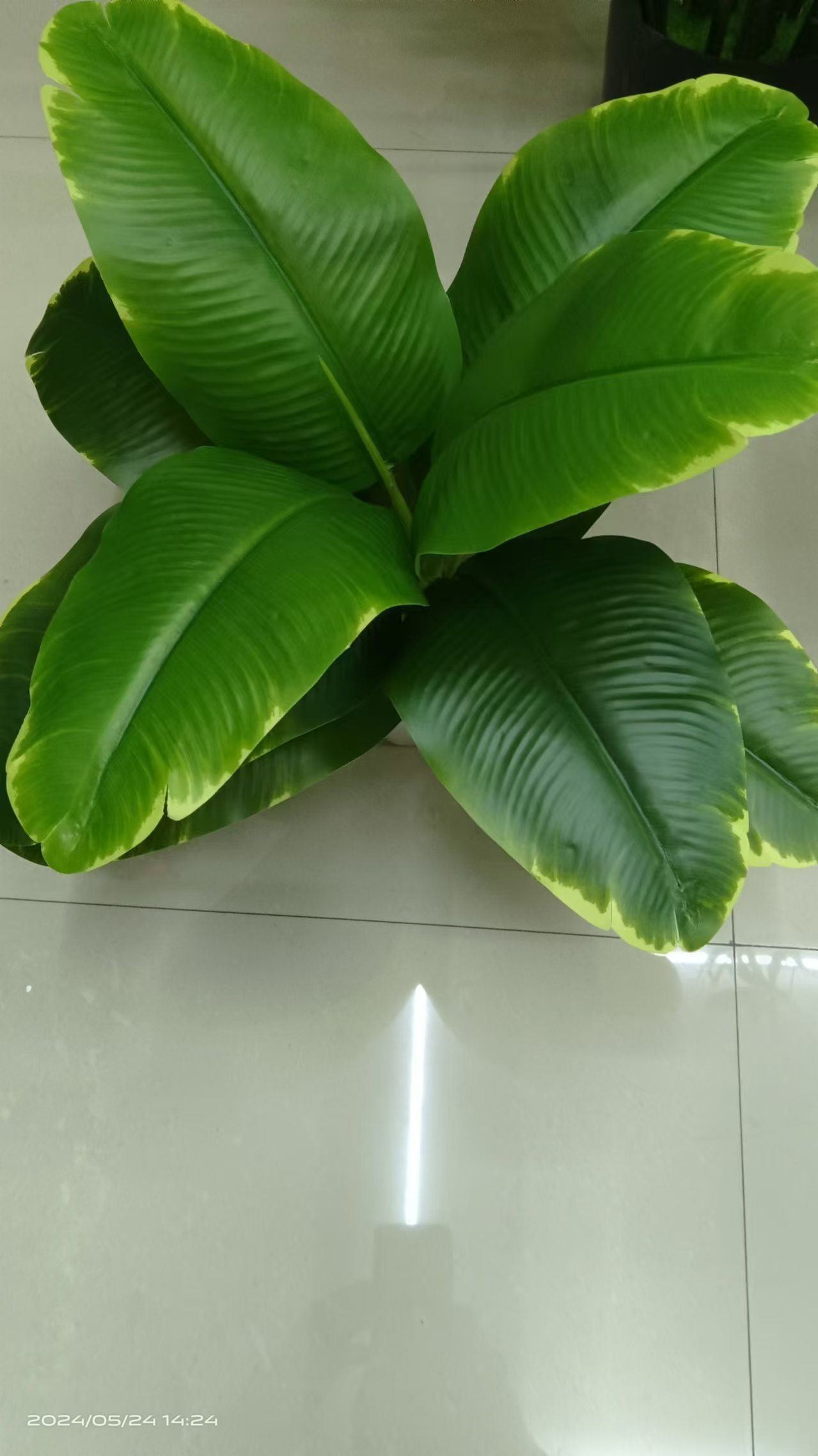 18-head artificial plant, traveler's banana, Nordic large banana leaf green plant, garden decoration and landscaping, artificial tree crossing the border Specification image