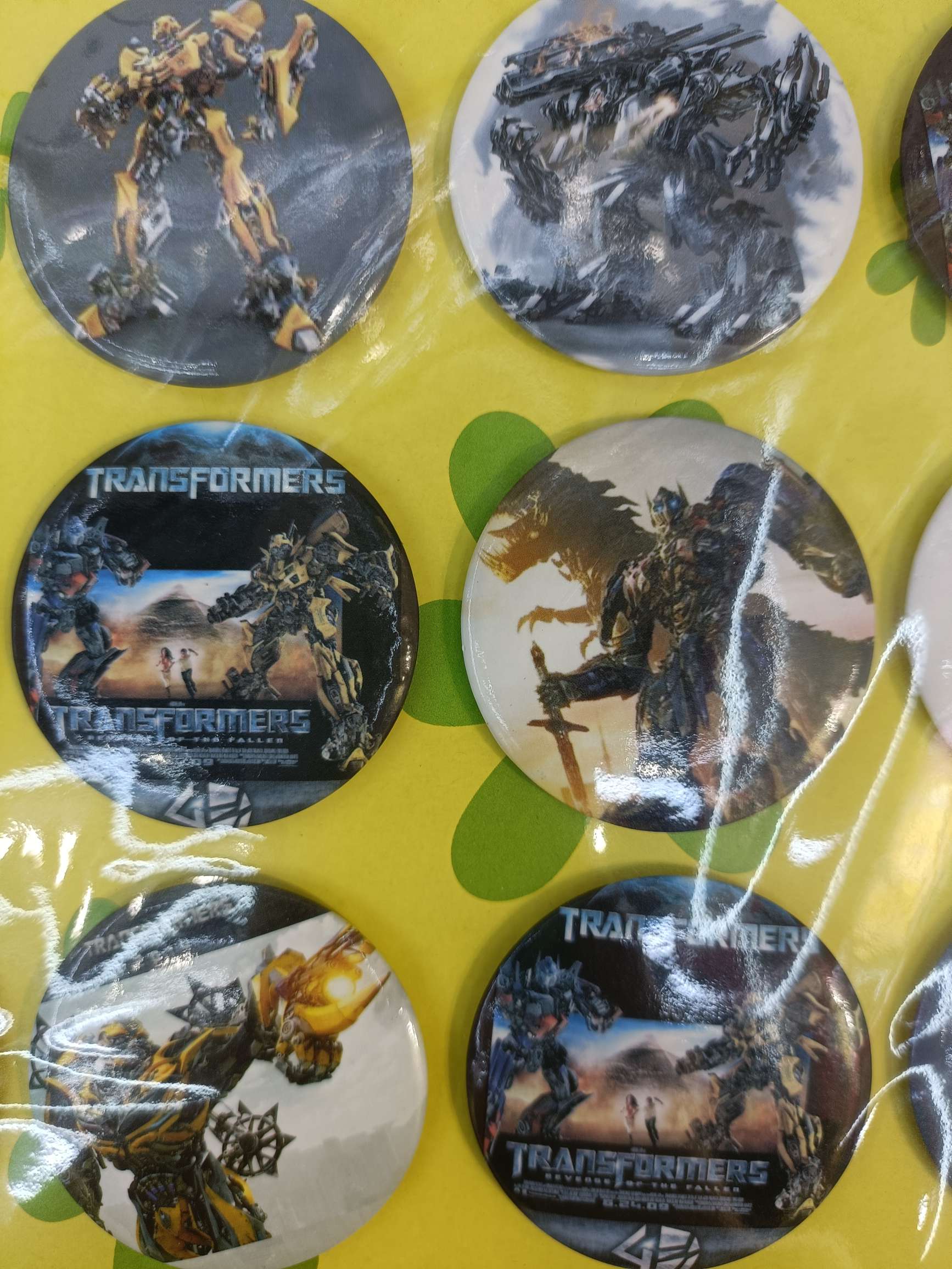 儿童益智科教玩具 创意思维训练 游戏互动玩具 其他益智玩具 安全无毒材质，专业生产胸章，可以挂在衣服包包上，电瓶车上细节图