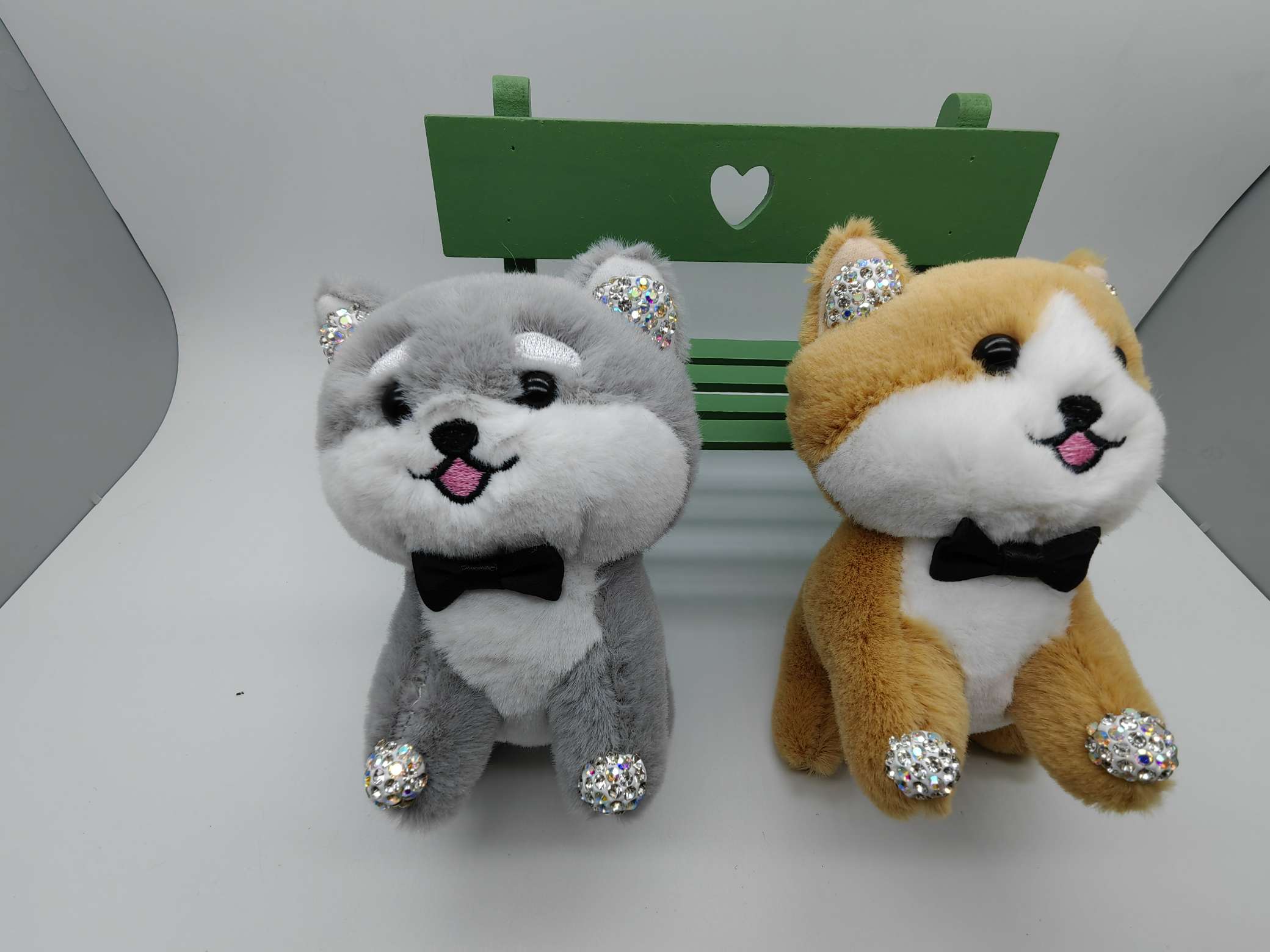 星星人陶泥镶钻饰品挂饰钥匙扣扁平钥匙圈钥匙挂饰品时尚创意礼品