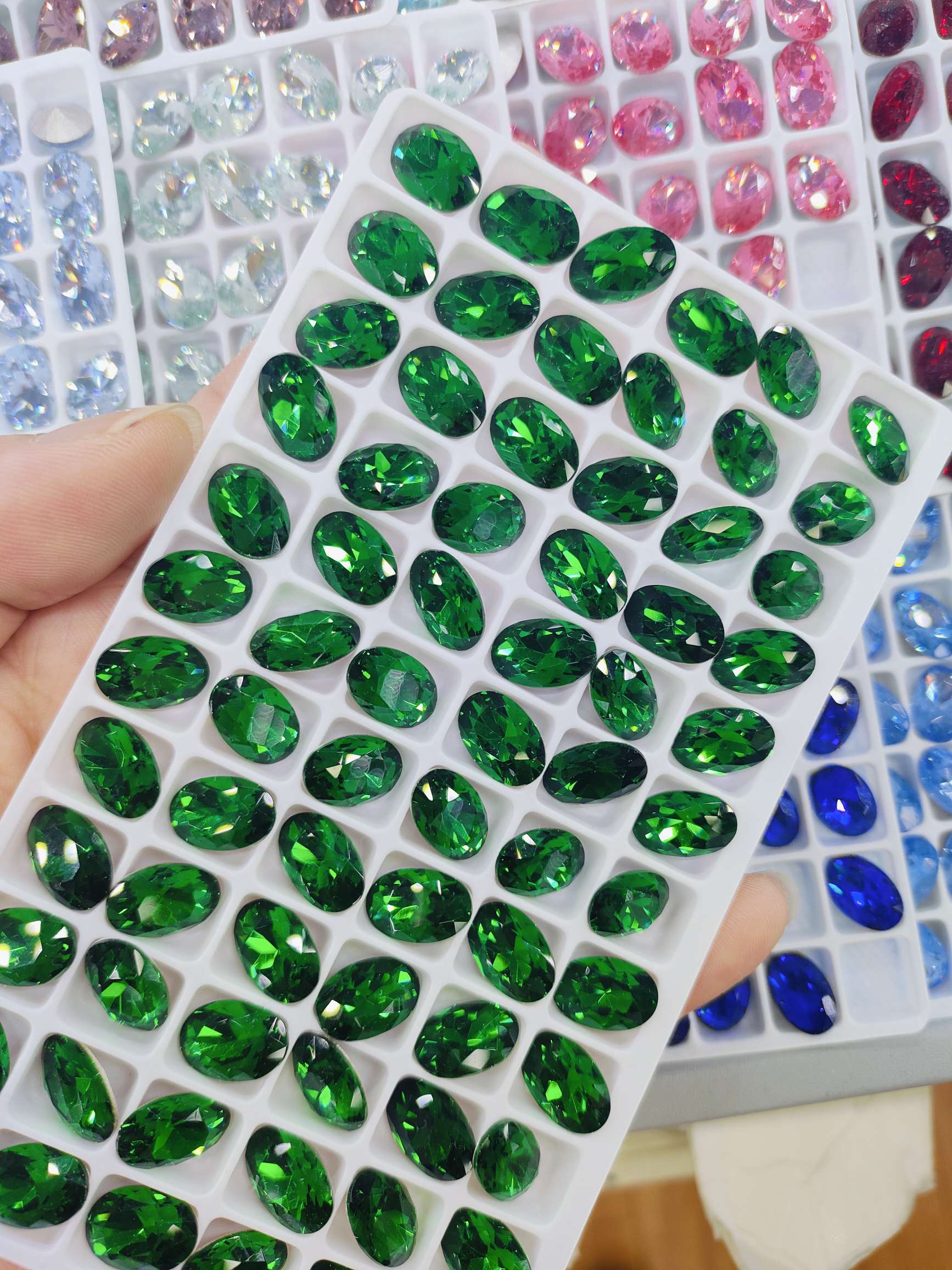水晶饰品合金配件 独特设计 DIY手工饰品配件 美丽耀眼 高质量耐用水晶配件