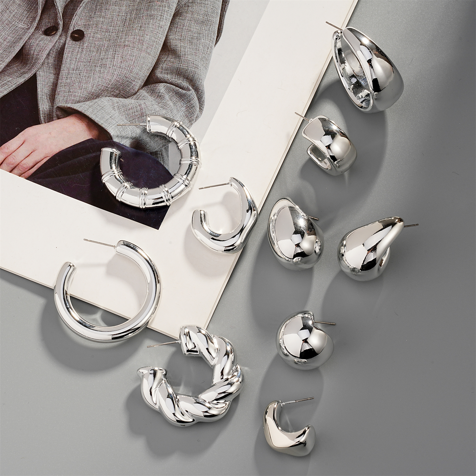 饰品/耳饰/耳环/珍珠耳环/耳钉细节图