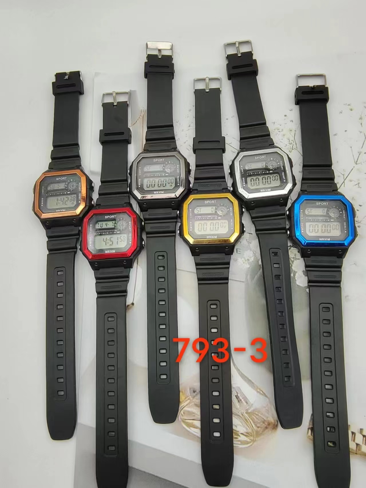 750tpu男士电子表详情1