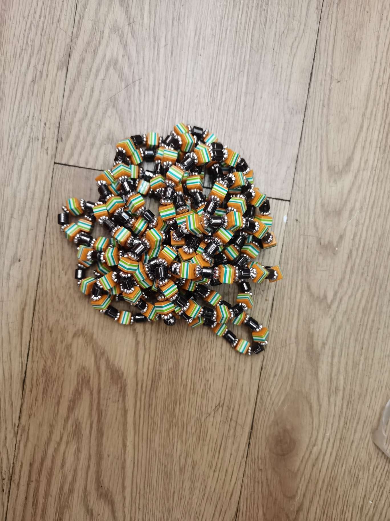 四方树脂条纹系列手链手串， 高档饰品， 手饰首饰 。精美手串手链， 黑胆石元素饰品 ，纯手工编织饰品手串手链手串手链