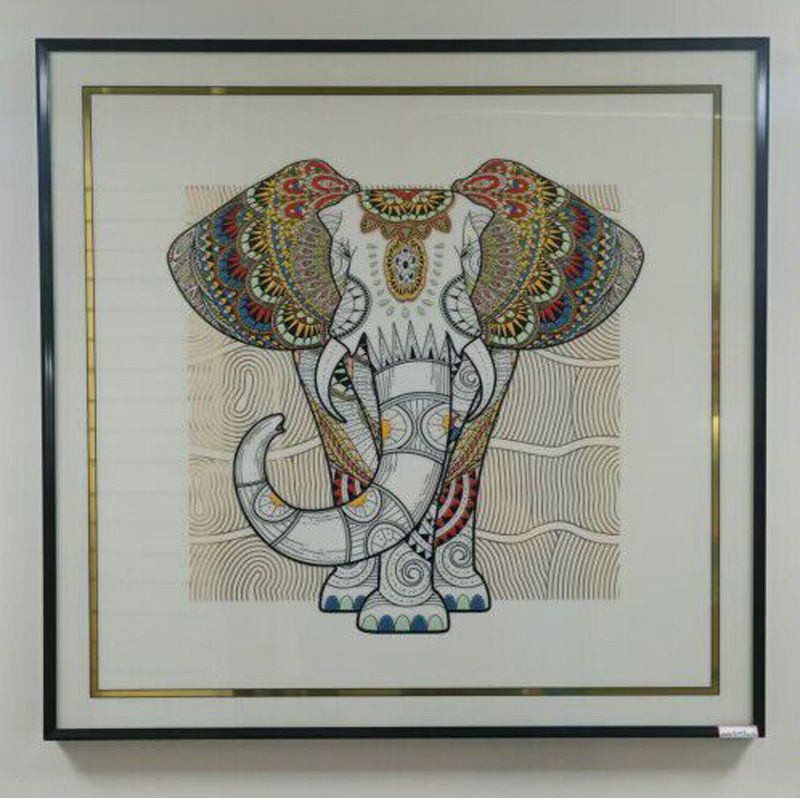 七彩浮雕工艺---吉祥如意图 选用金属铝板材质精心制作 