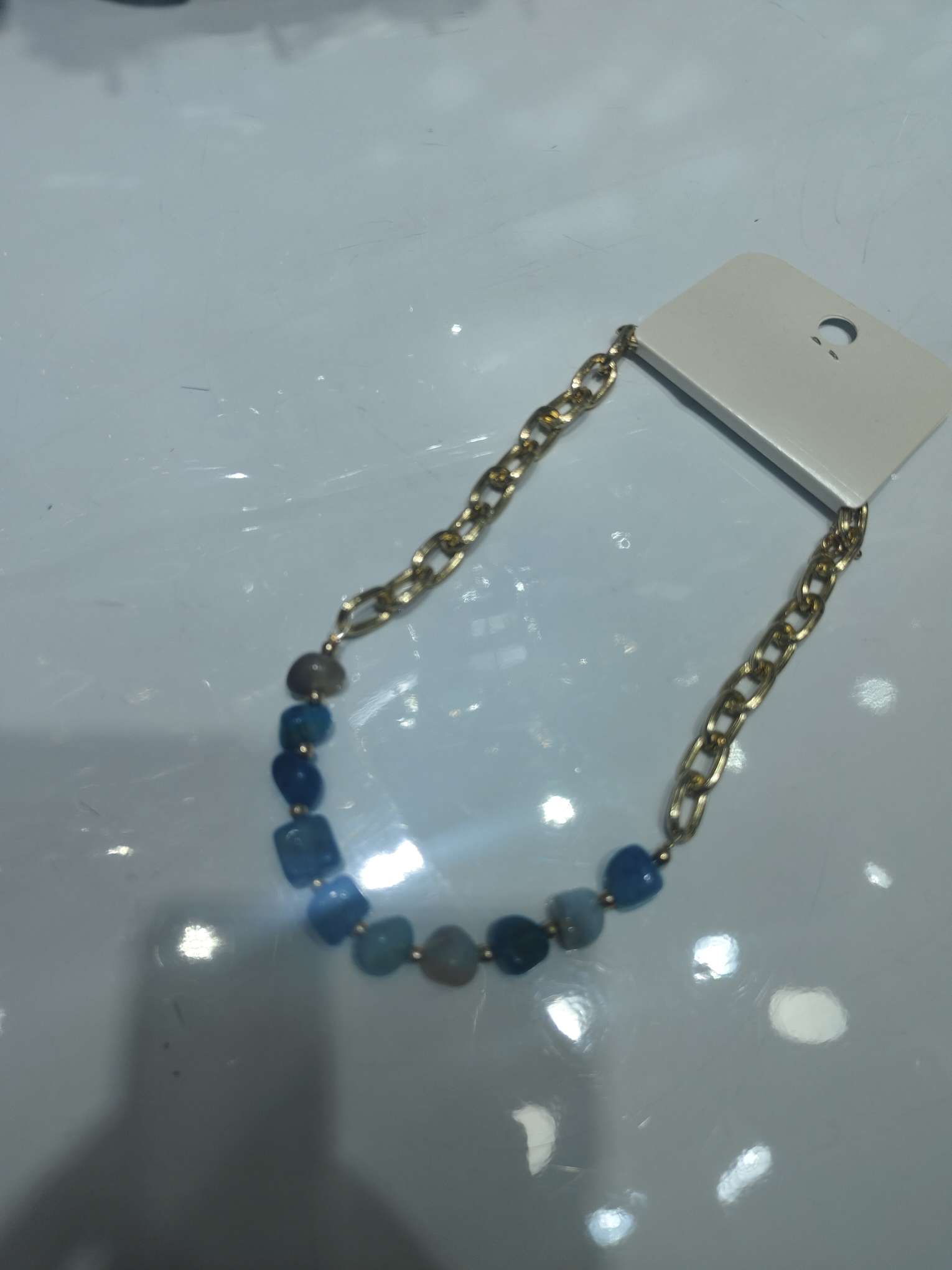 Stone necklace, short chain, high-end accessory, natural stone necklace, exquisite ladies' jewelry, elegant temperament, collarbone chain necklace Application Scenario