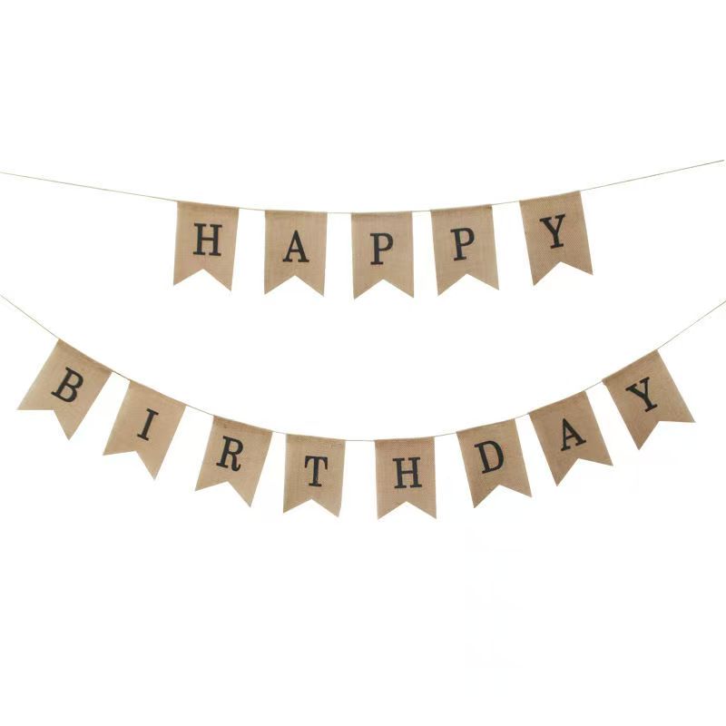 The background wall is decorated with flowered and colorful flags for the 100-day birthday party of babies and children in linen and swallowtail flags Item Picture