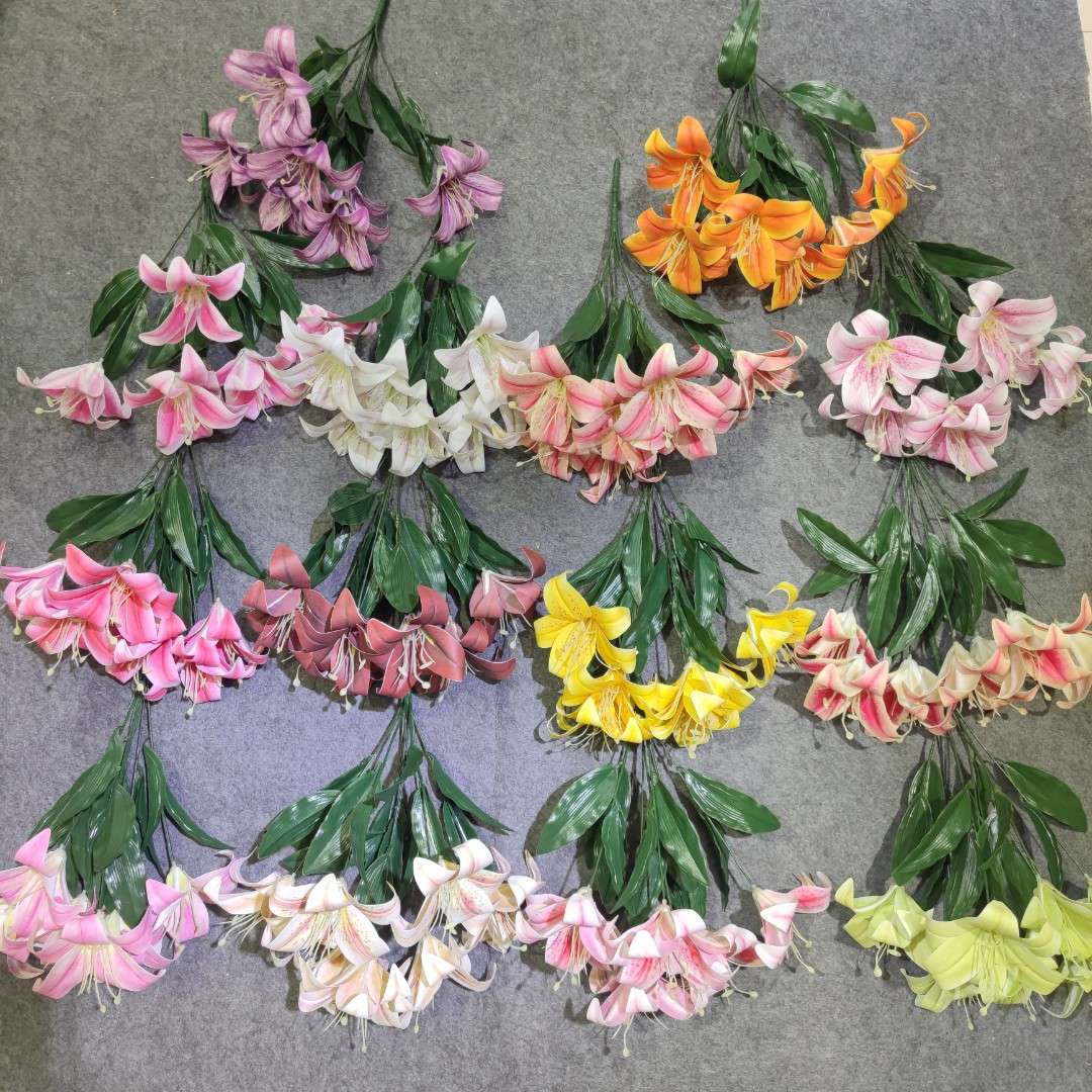 Artificial lily manufacturers wholesale various specifications of lilies, three-flower and one-bud artificial flowers, wedding decoration, home decoration and display detail image 16