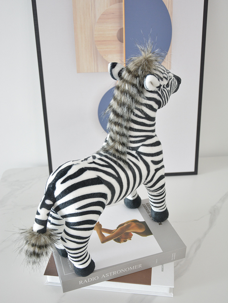 斑马仿真毛绒玩具孔雀公仔可爱玩偶生日礼物居家车载摆件秀绒玩具批发详情8