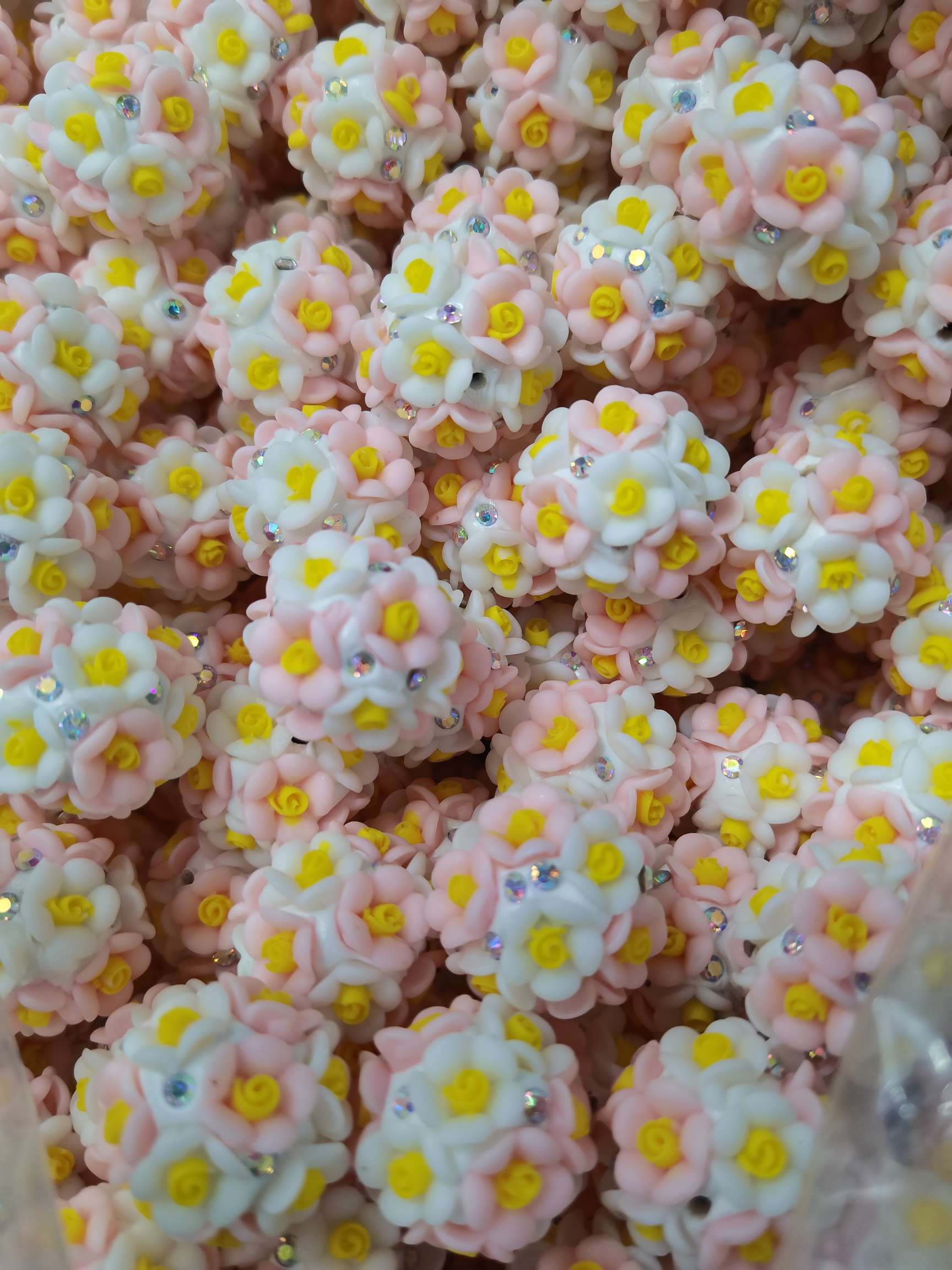 16N light pink resin two-color camellia ball jewelry accessory