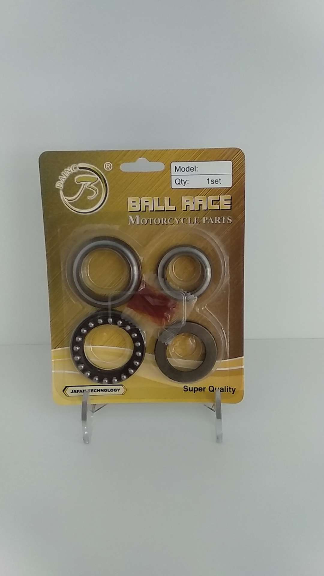 摩托车配件适用于CG125摩托车CG125方向轴承白底实物图