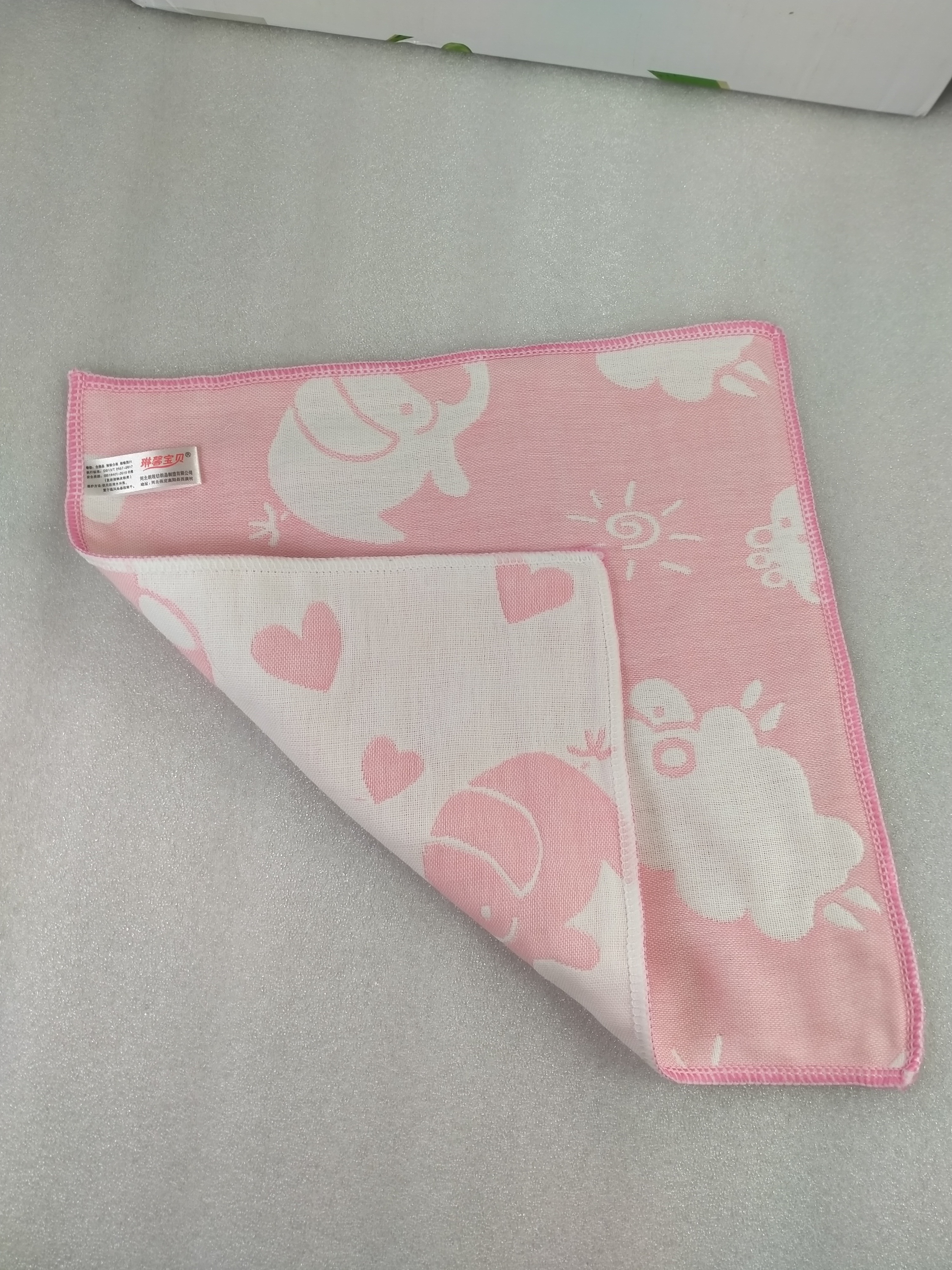30*30cm纯棉六层纱布花边方巾柔软吸水婴幼儿用品 详情1