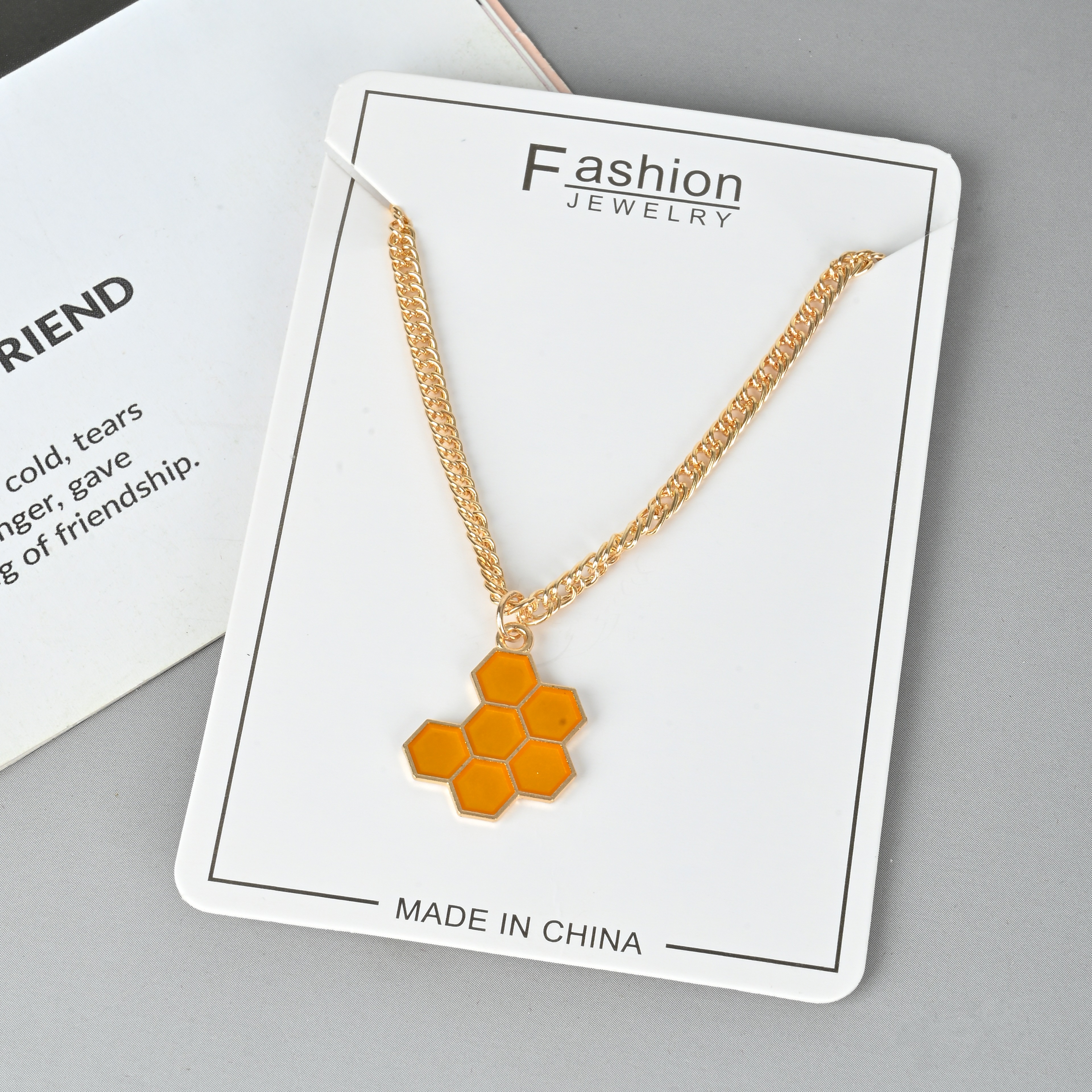 Gold-Plated Hollow Honeycomb With Bee Animal Shape Zinc Alloy Pendant Iron Beaded Chain Lobster Buckle Necklace About