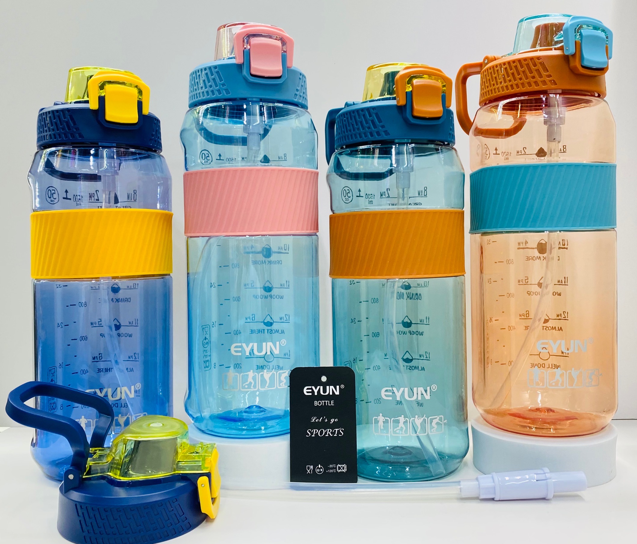 EYUN Yiyun sports water Cup, summer outdoor food-grade large-capacity straw cup, high-temperature resistant bottle, space plastic cup, portable sports water bottle, fitness water bottle, outdoor sports straw cup