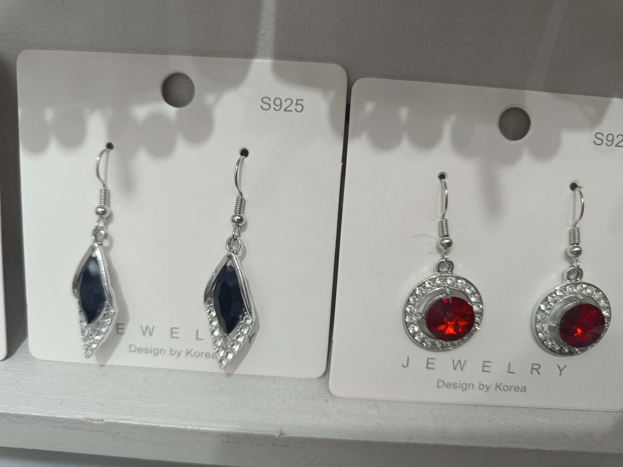 Alloy glass brick hook earrings, earrings Application Scenario