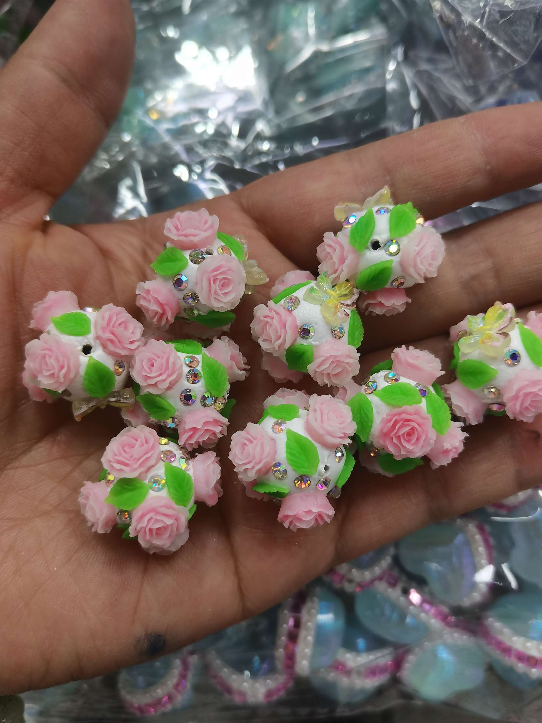 Luminous 16N resin flower, leaf and flower ball accessories