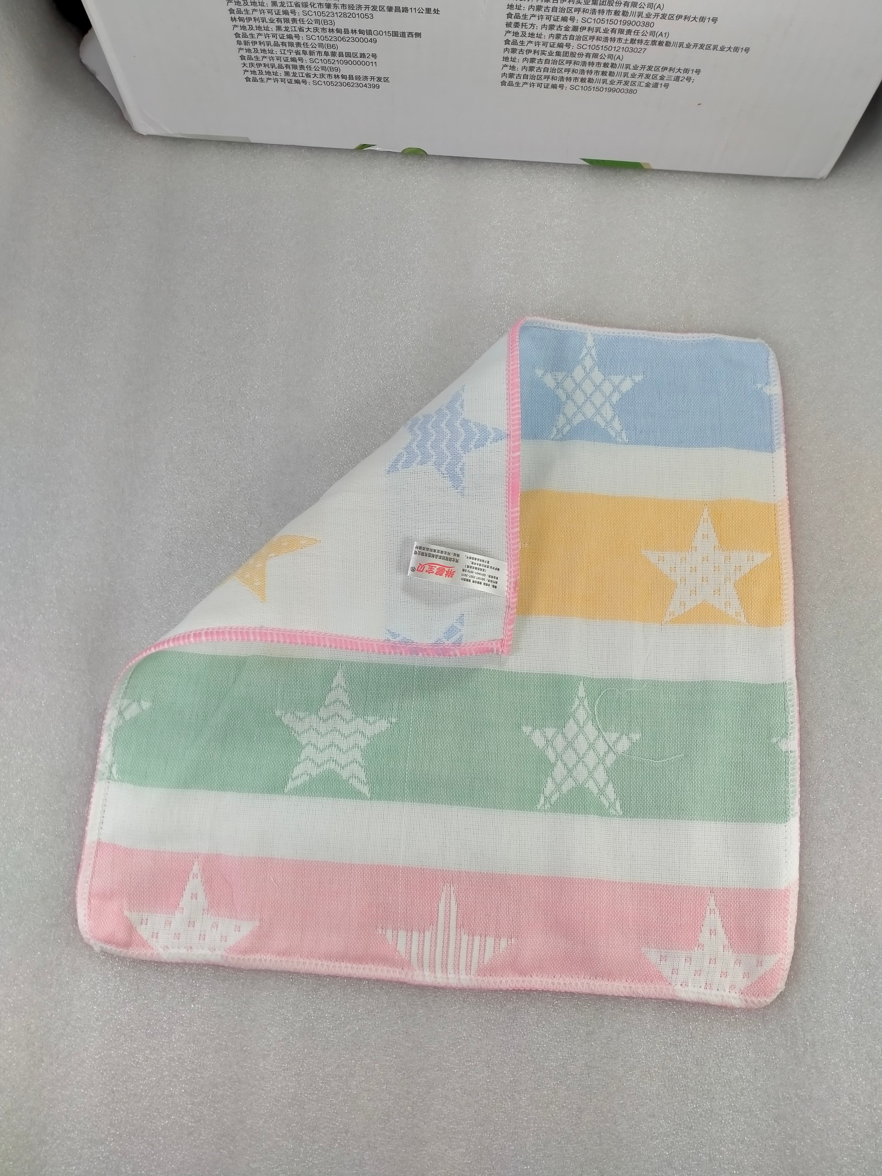 30*30cm纯棉六层纱布花边方巾柔软吸水婴幼儿用品 详情7