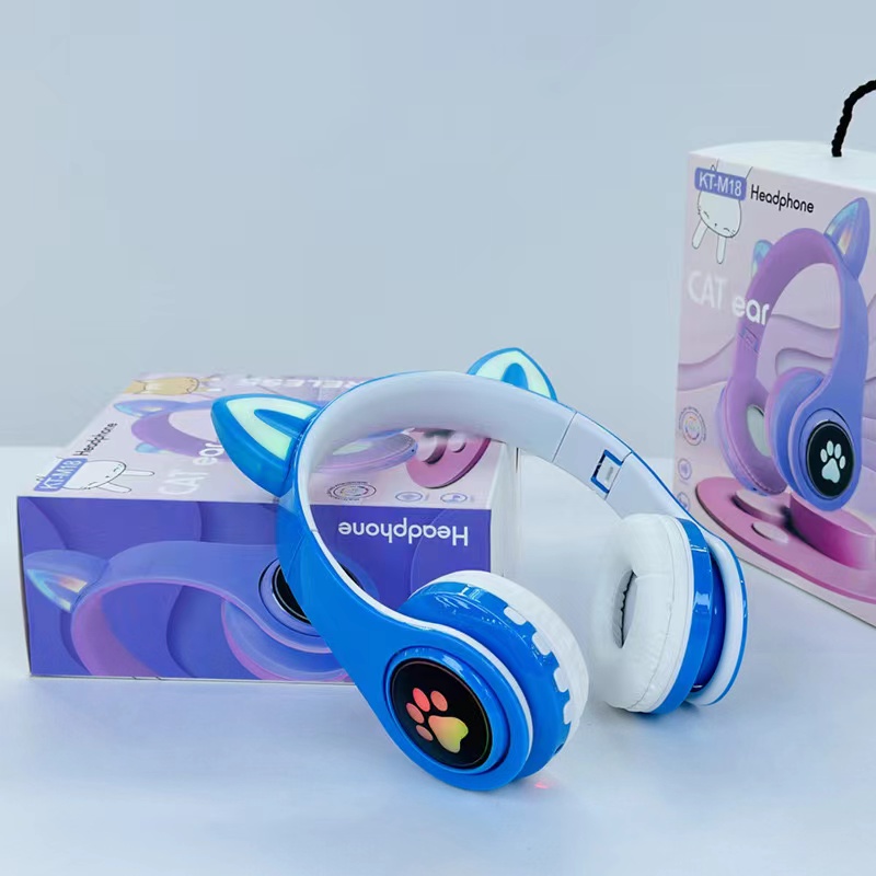 The New Kt-M18 Creative Cat Claw Cute Glowing Cat Ears Headset Bluetooth Gaming Stereo Item Picture