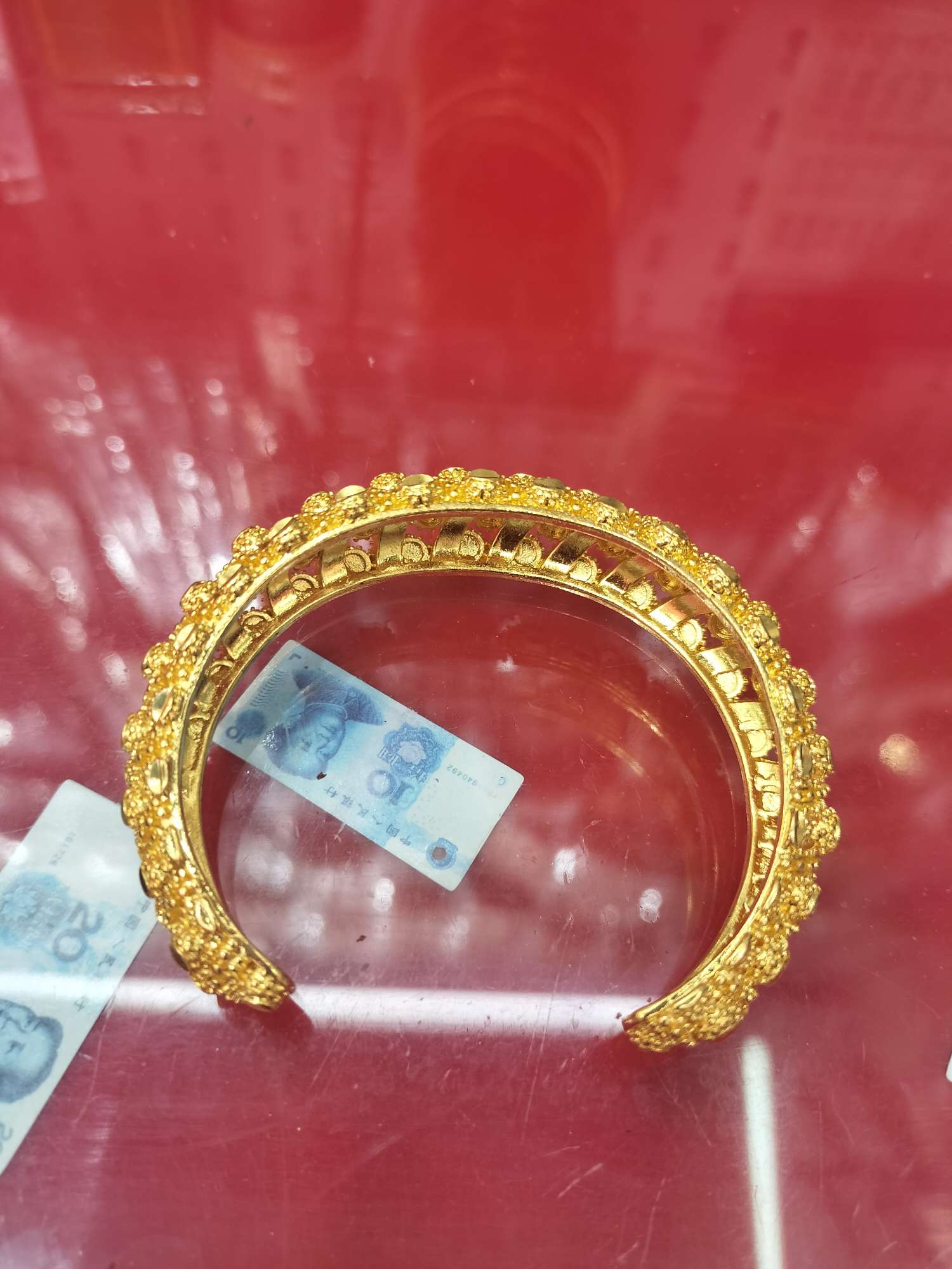 全铜手镯/独特设计/简约时尚/女士首饰/防褪色/耐磨耐久/优质手镯细节图