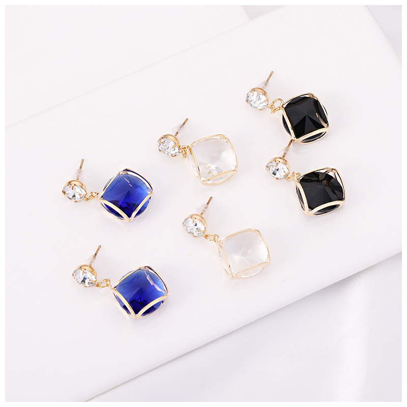 [Multiple Customized] [Customizable] Diamond Series Europe, America, South Korea, Africa, India Popular Earwear Products Cross-Border Domestic Sales Foreign Trade When Meida Jewelry Manufacturers Direct Sales Application Scenario