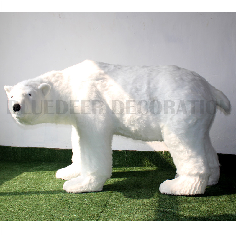 Head Moving Female Polar Bear Simulation Animal Display Christmas Decorations Christmas Beauty Scenery Animal Decoration Electromechanical Simulation Animal Plush Polar Bear Large Animal Display Simulation Black Bear Brown Bear details Picture