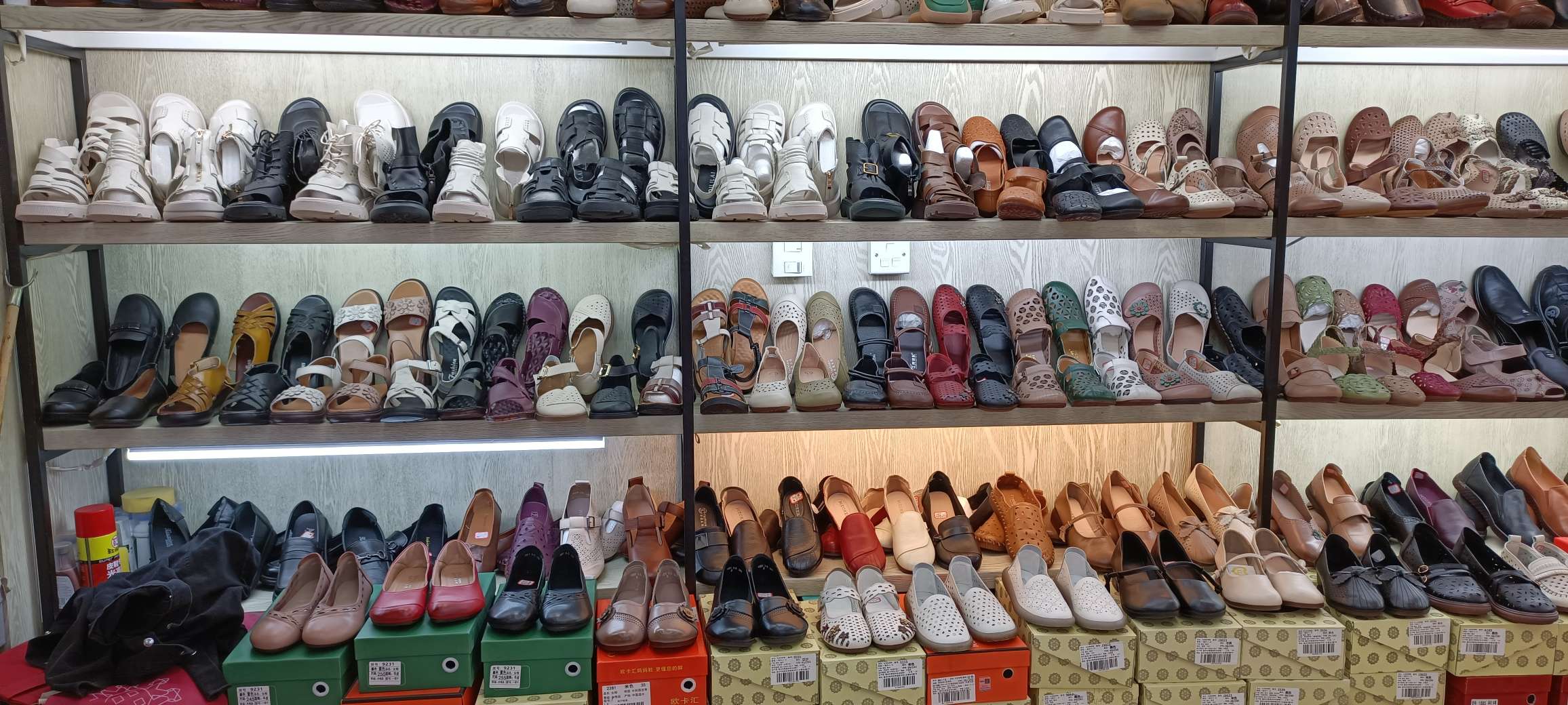 Women's casual single shoes, leather shoes, sandals, slippers, flying woven shoes detail image 4