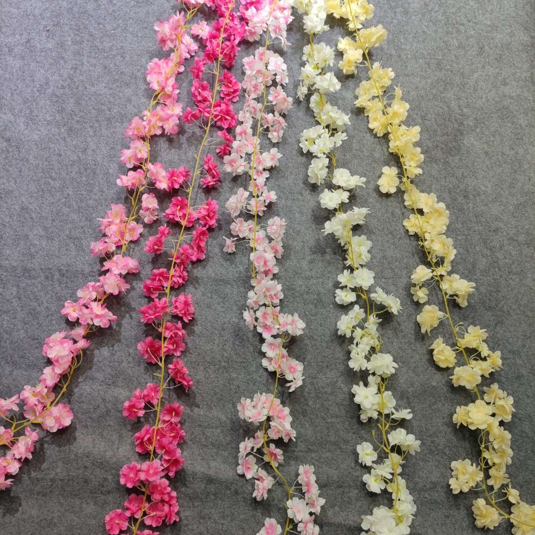 Artificial rose vines, artificial flower vines, air conditioning pipes blocking the living room ceiling decoration, plastic vines entwining plants Item Picture