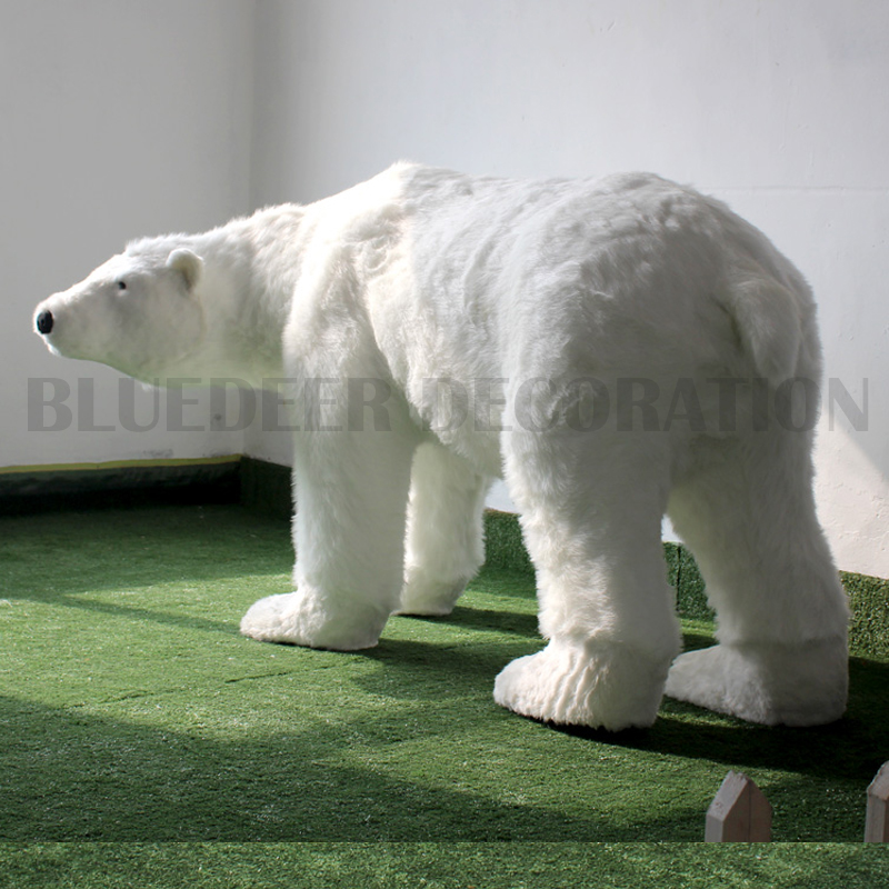 Head Moving Female Polar Bear Simulation Animal Display Christmas Decorations Christmas Beauty Scenery Animal Decoration Electromechanical Simulation Animal Plush Polar Bear Large Animal Display Simulation Black Bear Brown Bear Application Scenario
