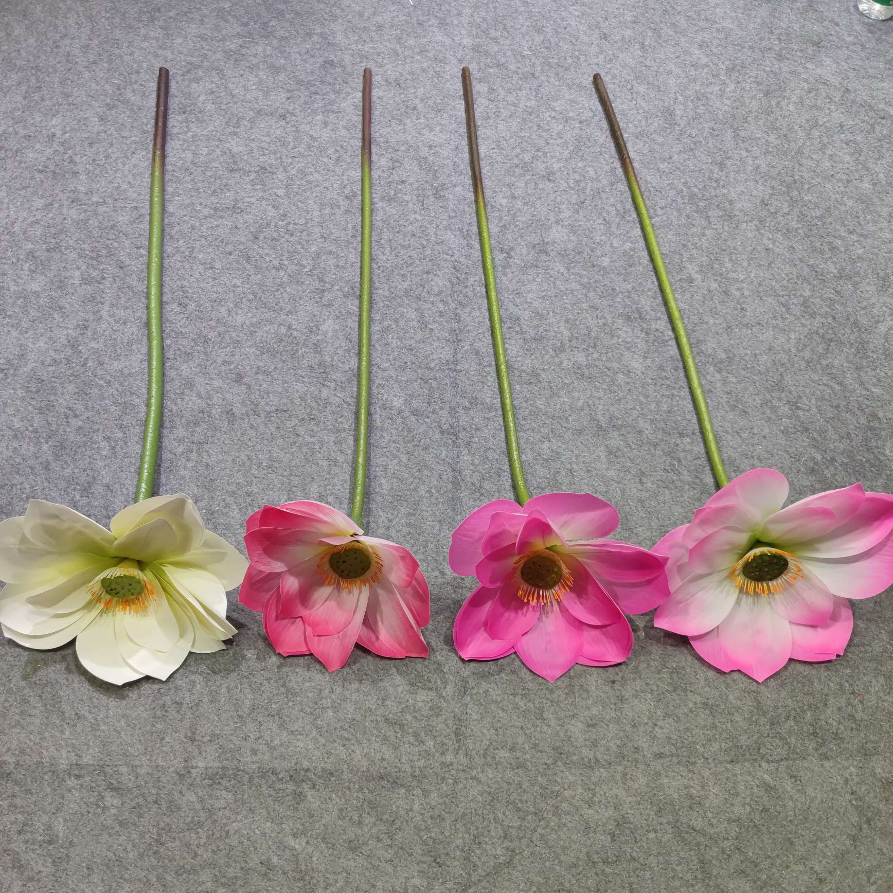Single-piece artificial lotus flower, lotus leaf and lotus leaf bouquet, small artificial plastic flower, lotus flower and lotus leaf integrated decorative bouquet detail image 11
