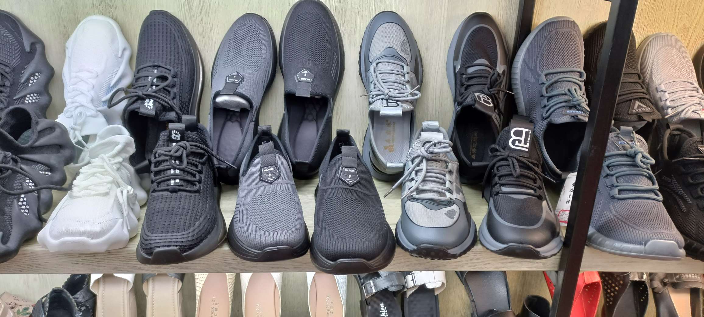 Men's casual single shoes, leather shoes, woven shoes, beach shoes, slippers detail image 3