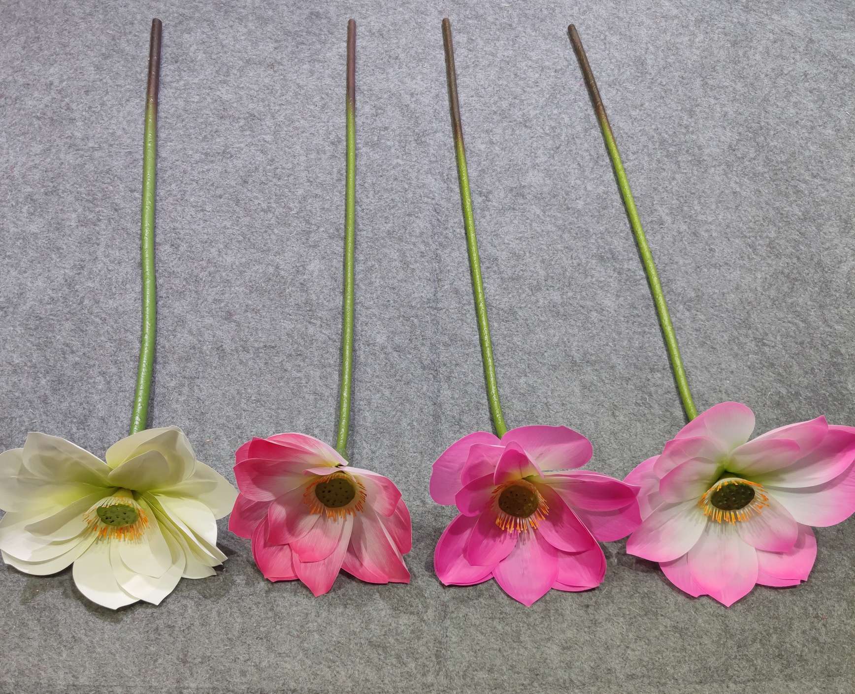 Single-piece artificial lotus flower, lotus leaf and lotus leaf bouquet, small artificial plastic flower, lotus flower and lotus leaf integrated decorative bouquet detail image 10