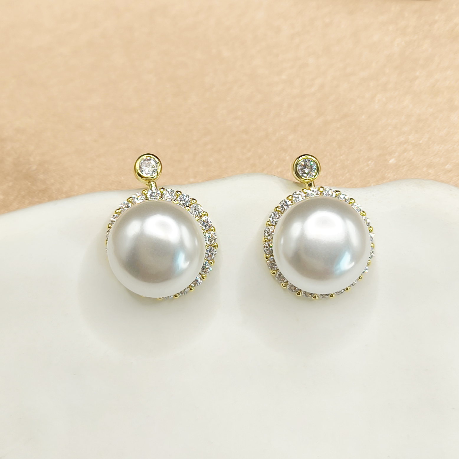 铜镀14k真金S925银针微镶锆石面包珠珍珠耳钉女小巧精致高级感网红设计感耳饰