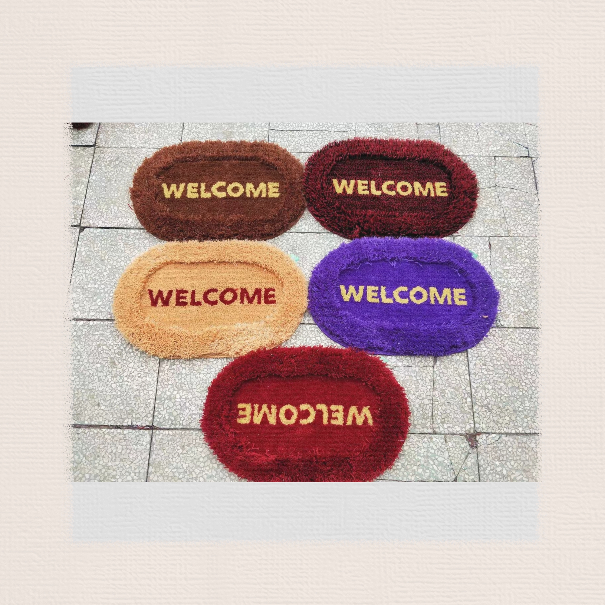 Oval, square elastic filament welcome floor mat, carpet, anti-slip mat, foot mat, door mat, bed mat, bay window mat. Standard colors: 4-5, square and oval sizes: 38*58CM Application Scenario