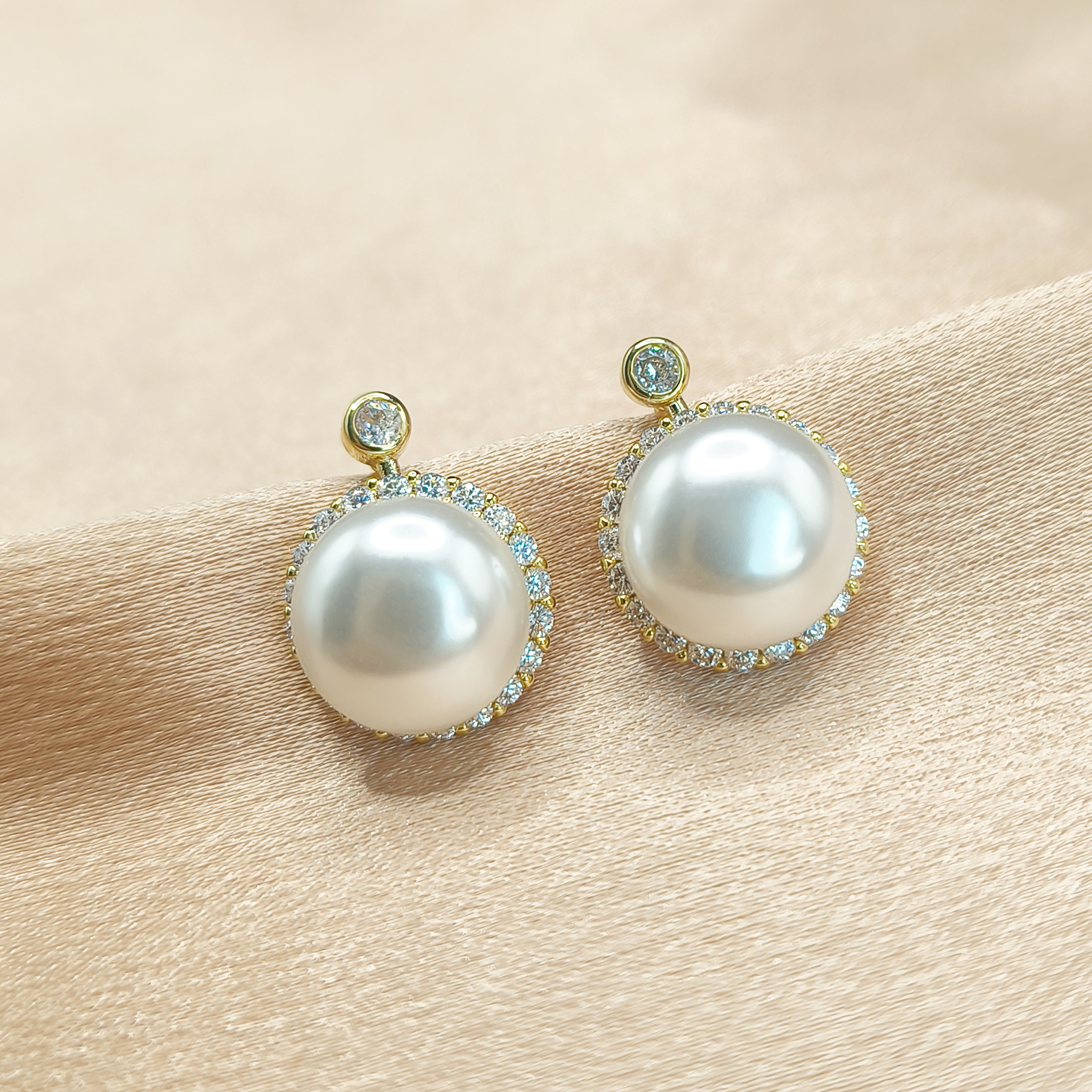 饰品/耳饰/耳钉/福多拉饰佳/珍珠饰品产品图